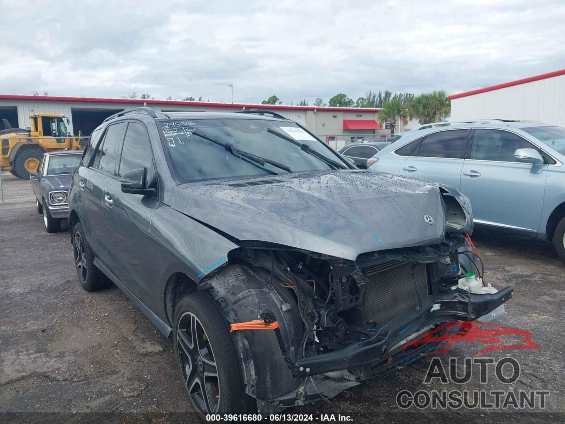 MERCEDES-BENZ GLE 350 2018 - 4JGDA5JB7JB045238