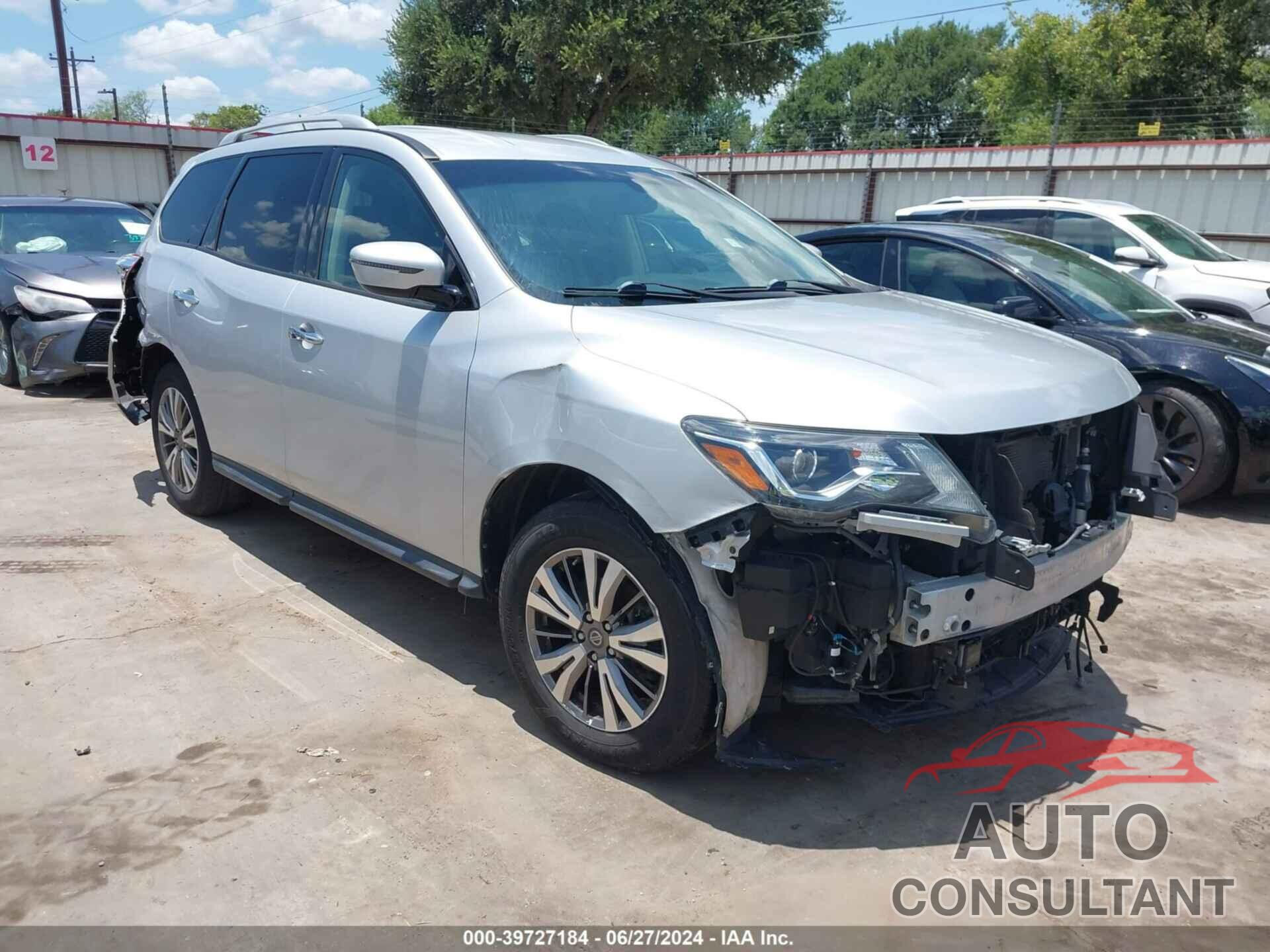 NISSAN PATHFINDER 2018 - 5N1DR2MM0JC654427