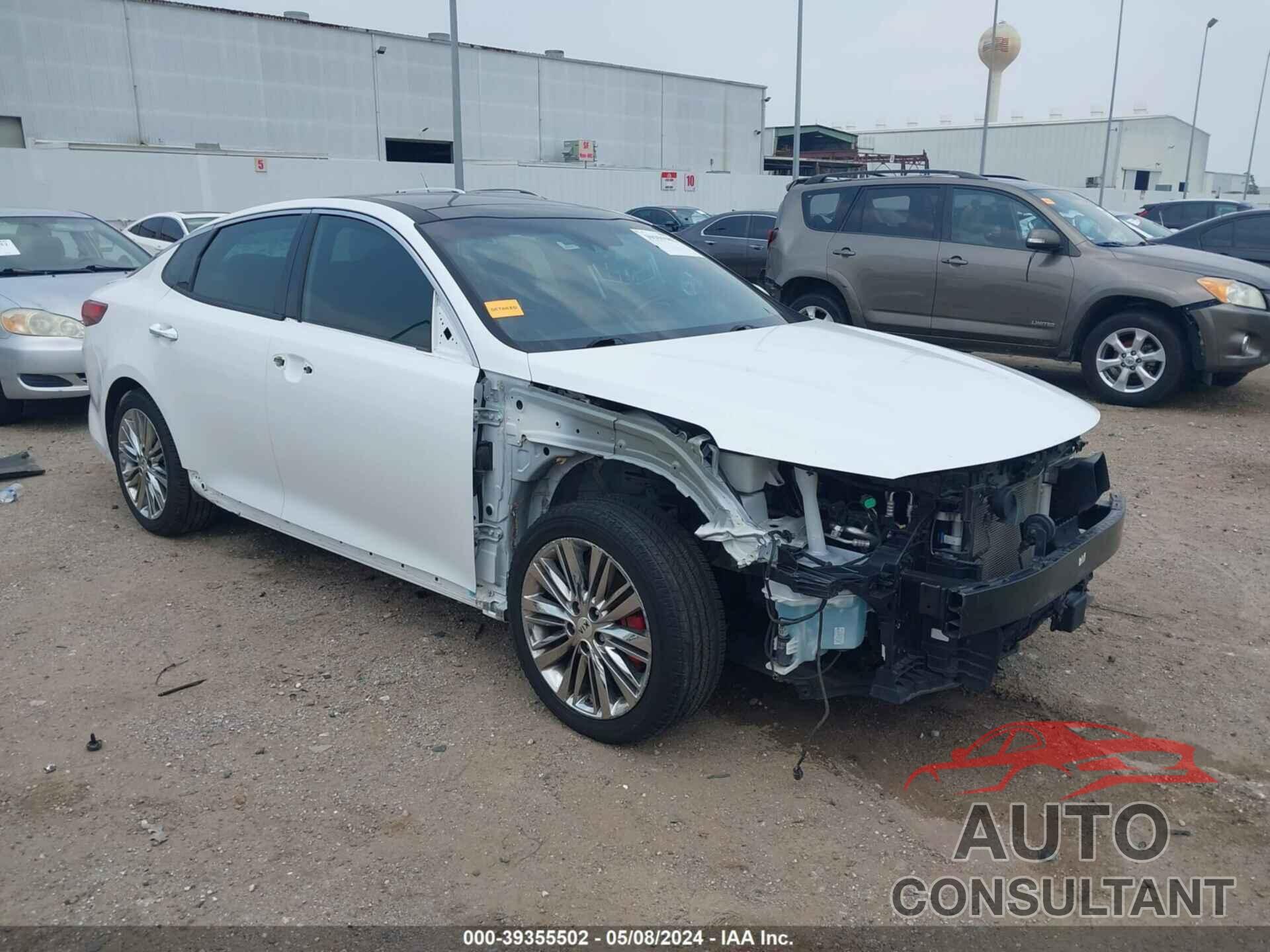 KIA OPTIMA 2018 - 5XXGV4L26JG205214