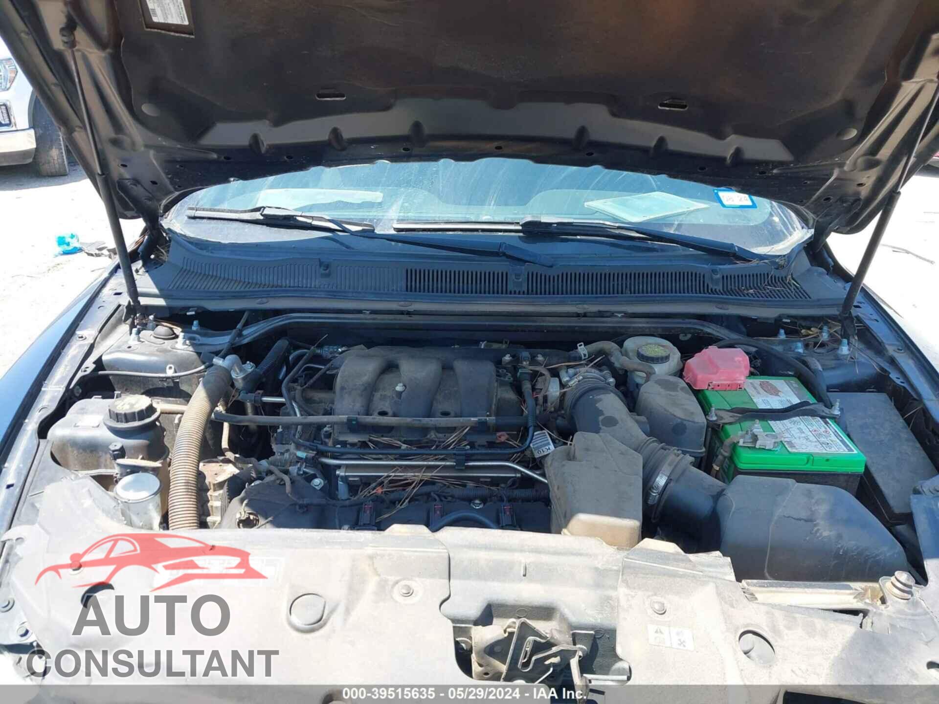 FORD TAURUS 2016 - 1FAHP2E82GG103565