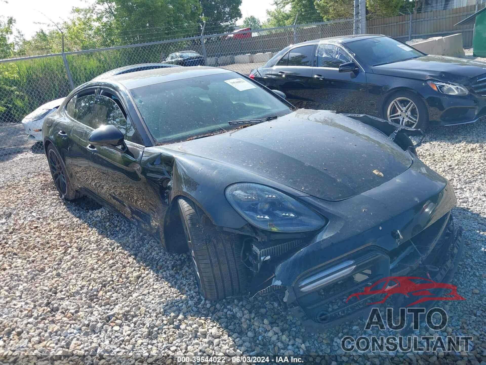 PORSCHE PANAMERA 2018 - WP0AF2A73JL140599