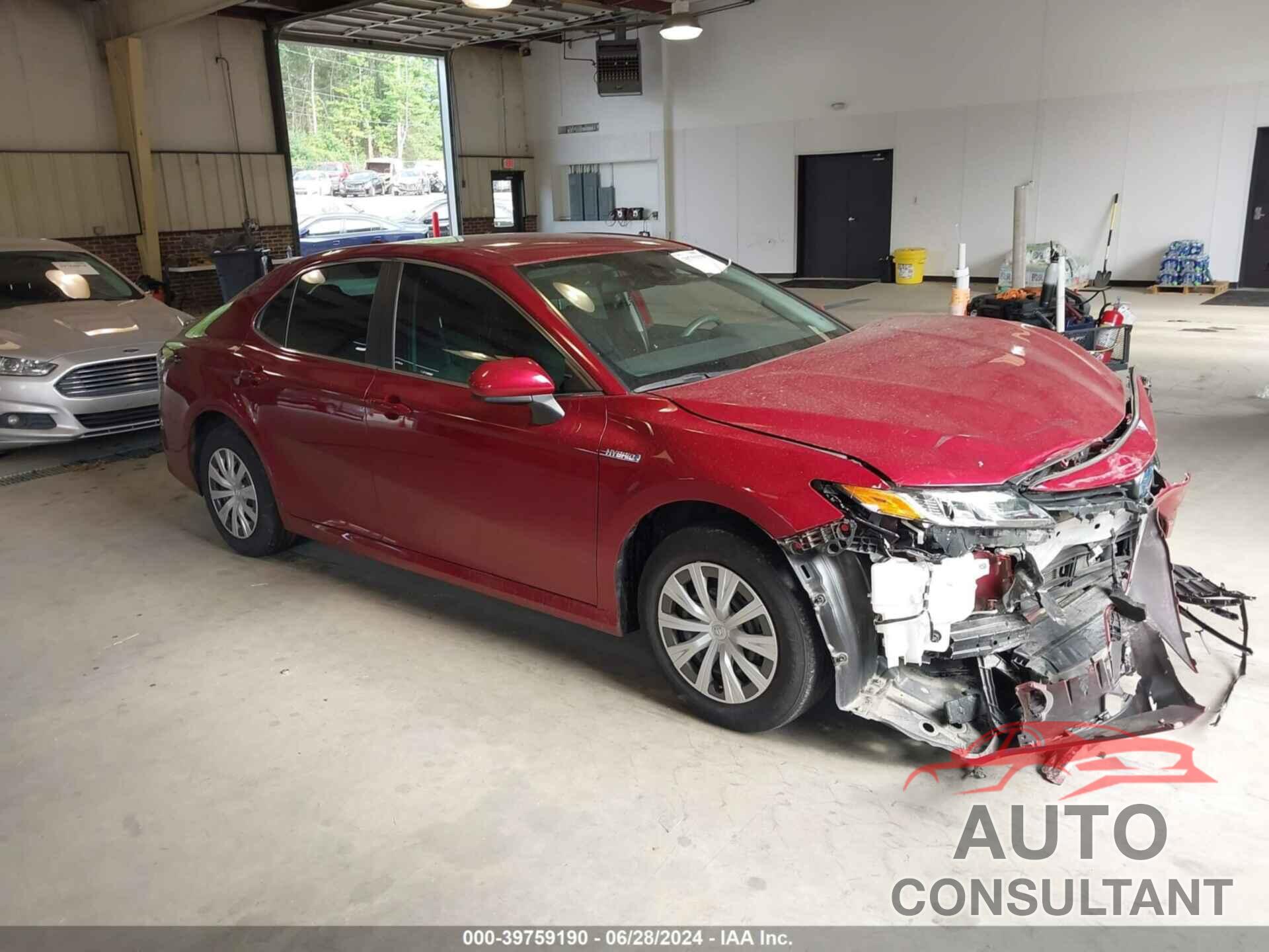 TOYOTA CAMRY 2021 - 4T1C31AK3MU558526