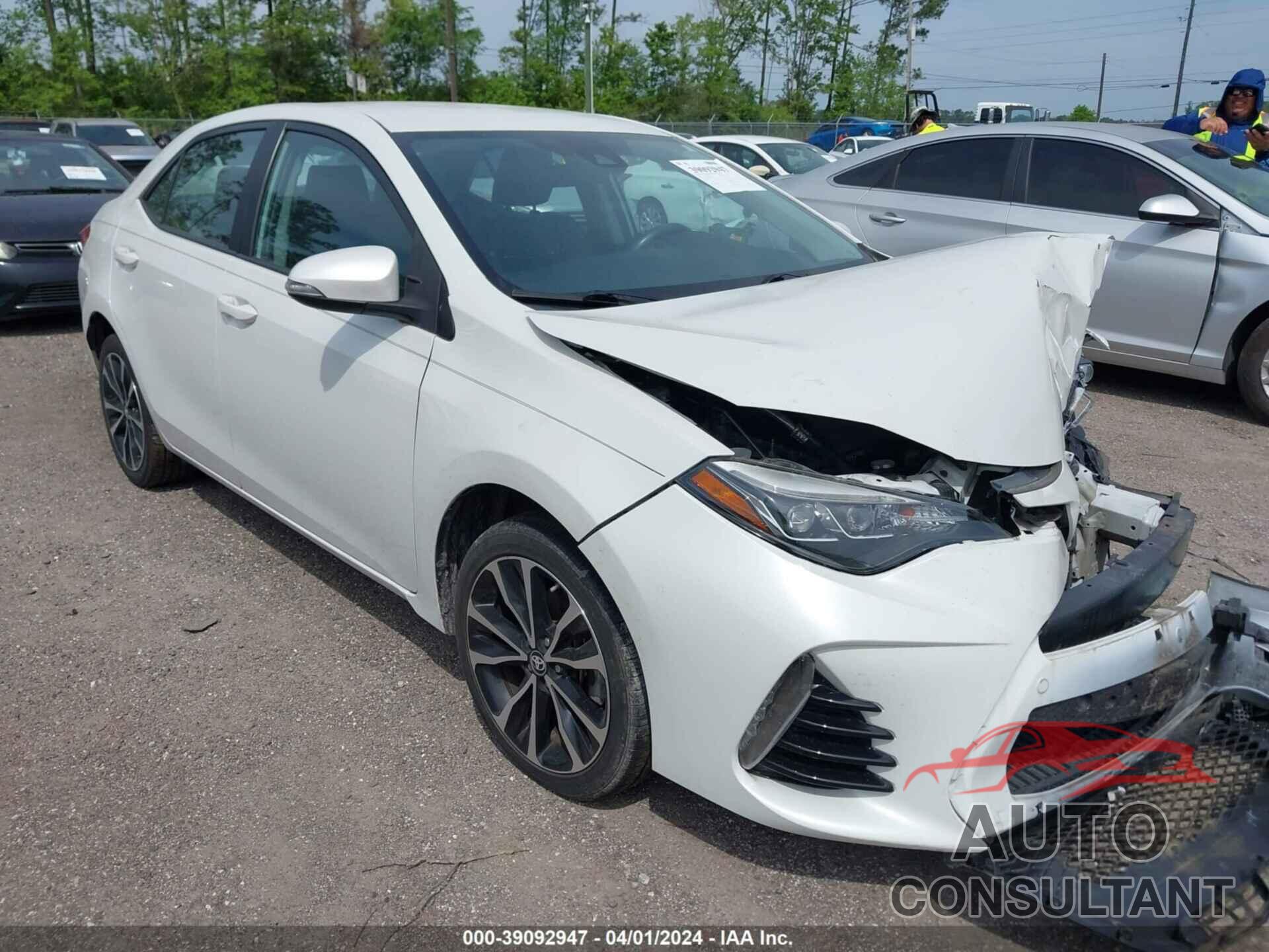 TOYOTA COROLLA 2017 - 5YFBURHE0HP713306