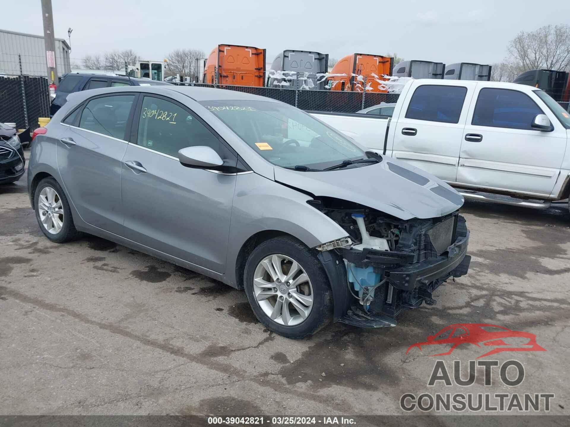 HYUNDAI ELANTRA GT 2015 - KMHD35LH1FU242459