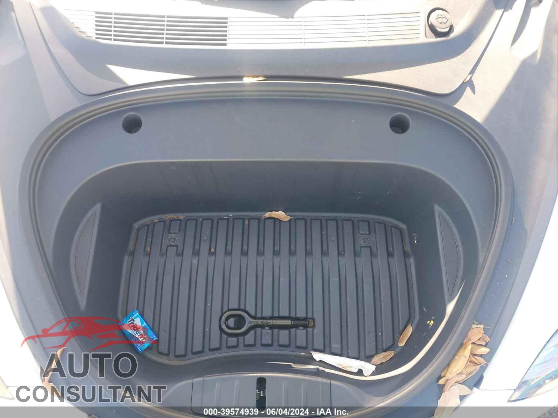 TESLA MODEL 3 2021 - 5YJ3E1EBXMF919106