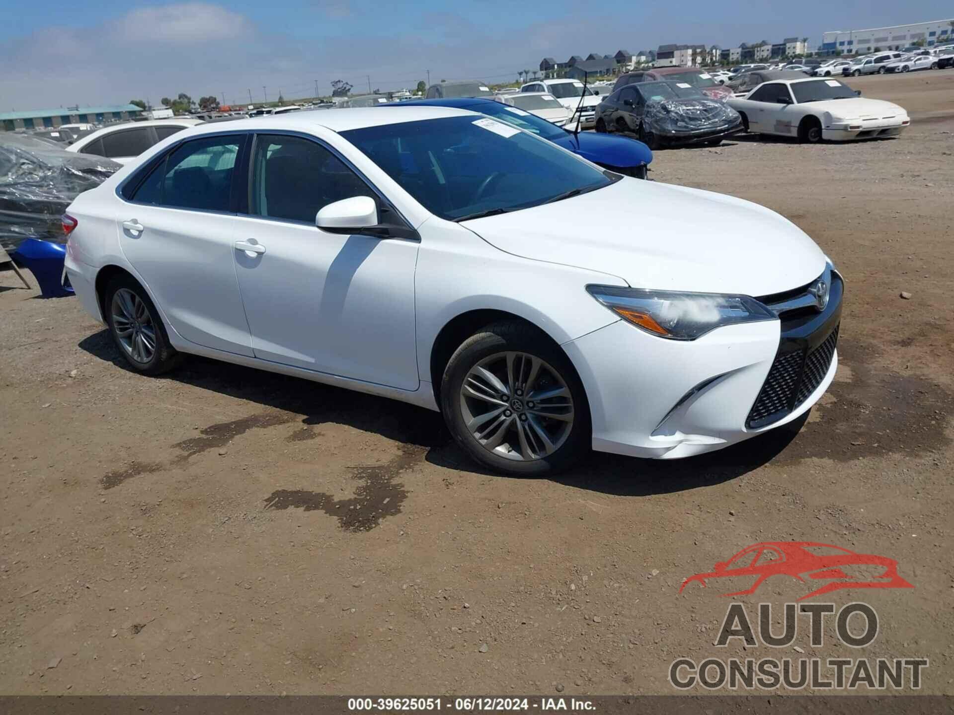 TOYOTA CAMRY 2016 - 4T1BF1FK0GU240539