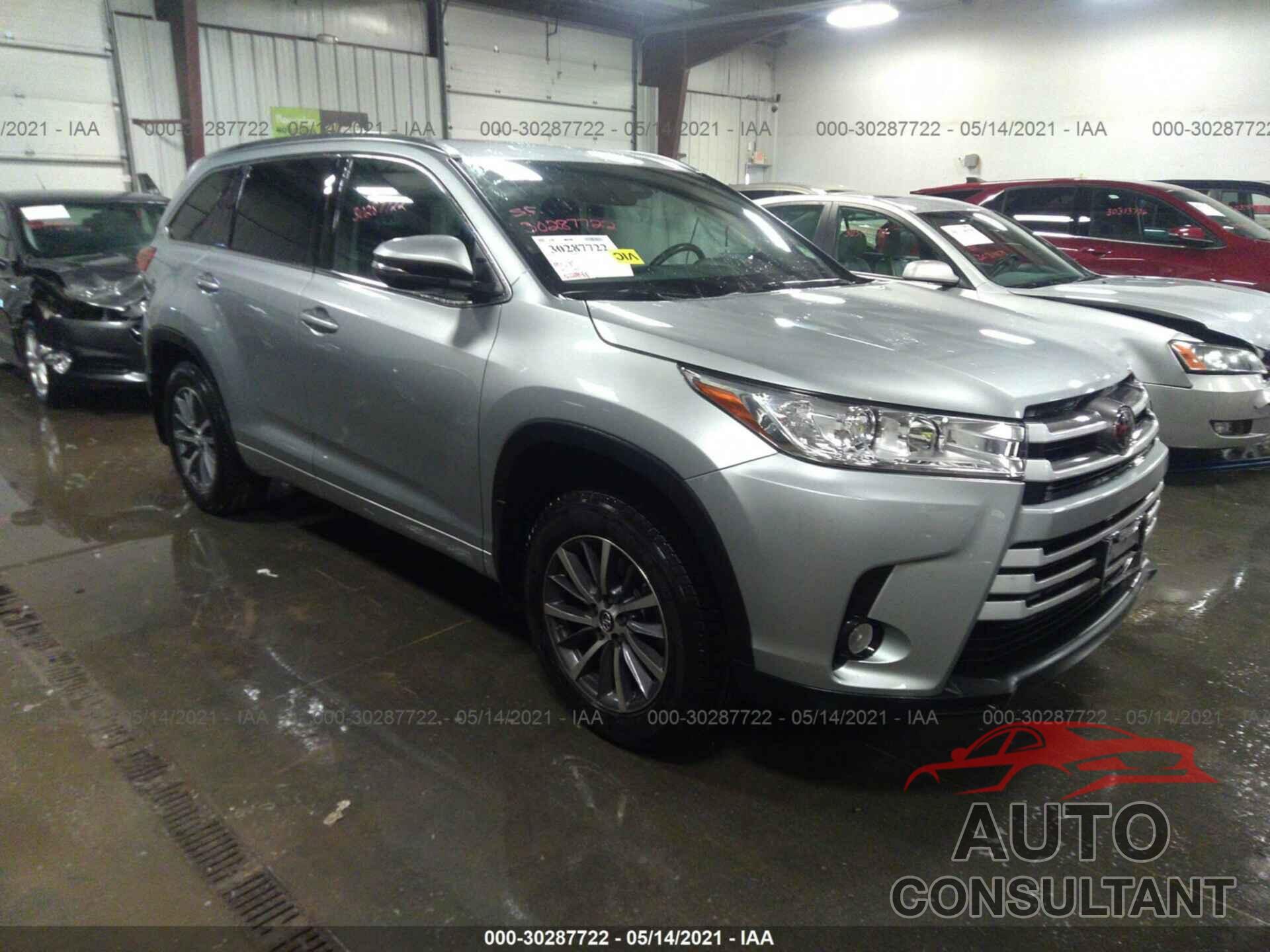 TOYOTA HIGHLANDER 2017 - 5TDJZRFHXHS414424