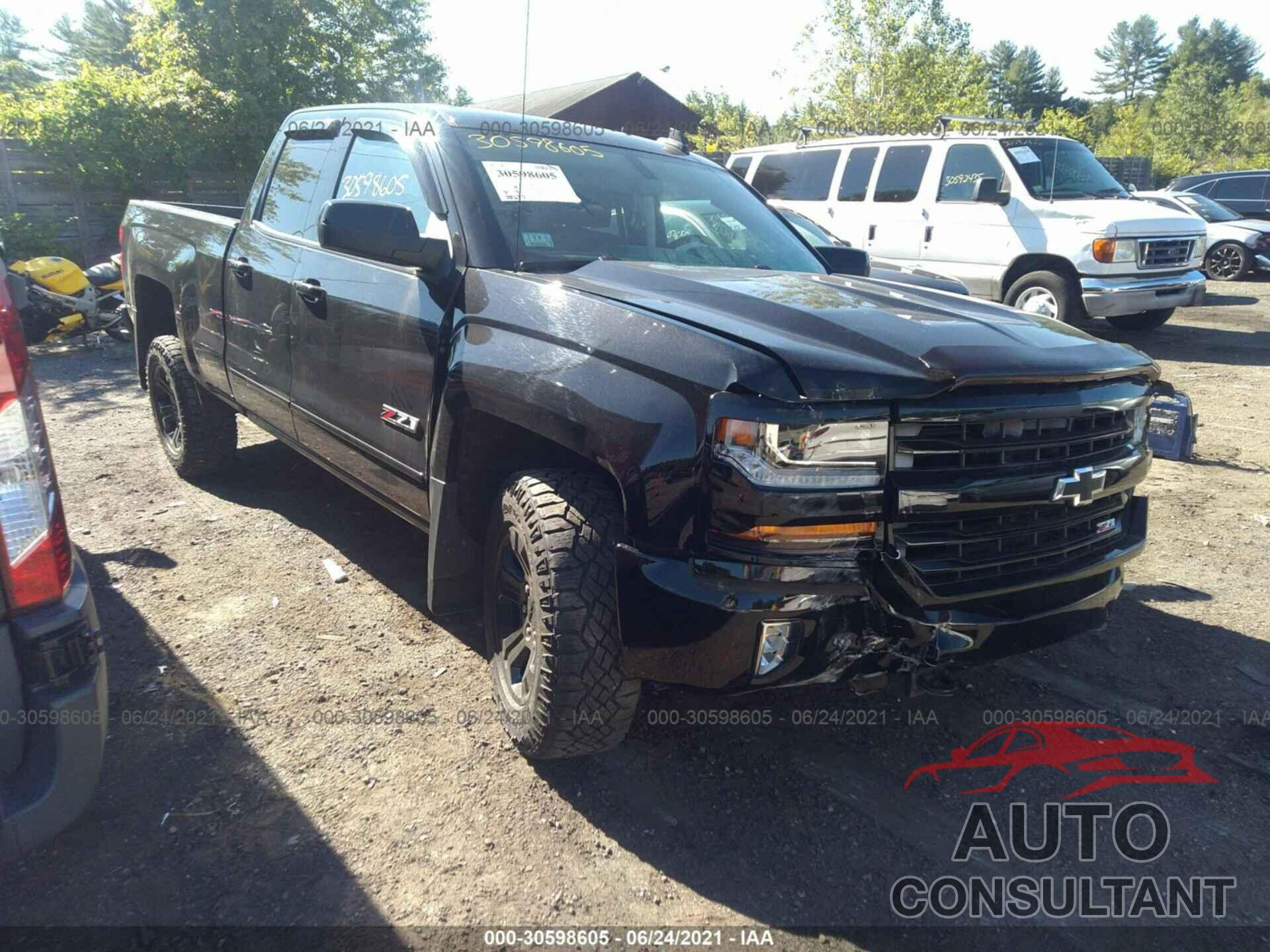 CHEVROLET SILVERADO 1500 2017 - 1GCVKREC5HZ191929