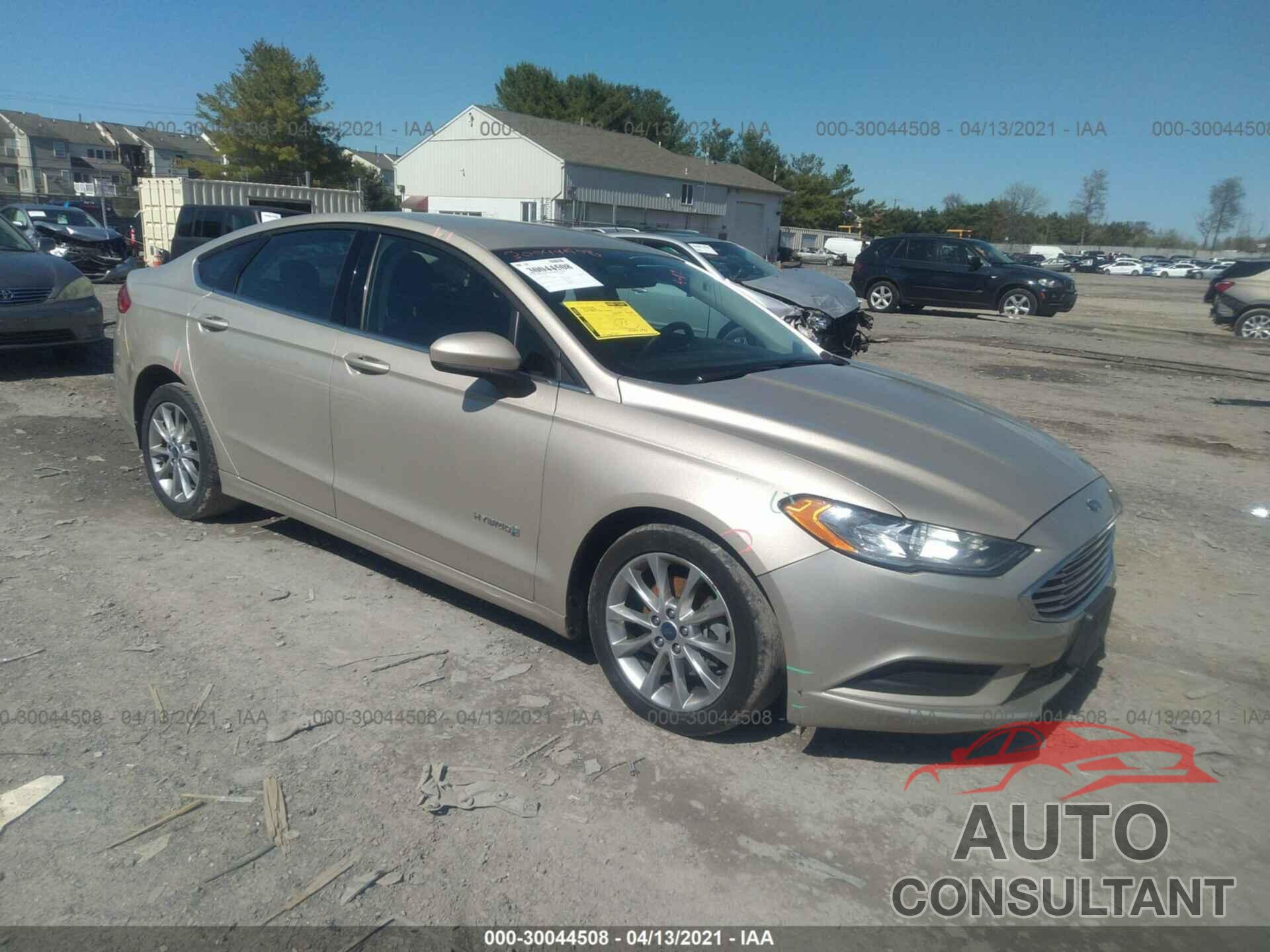 FORD FUSION 2017 - 3FA6P0LU1HR306906