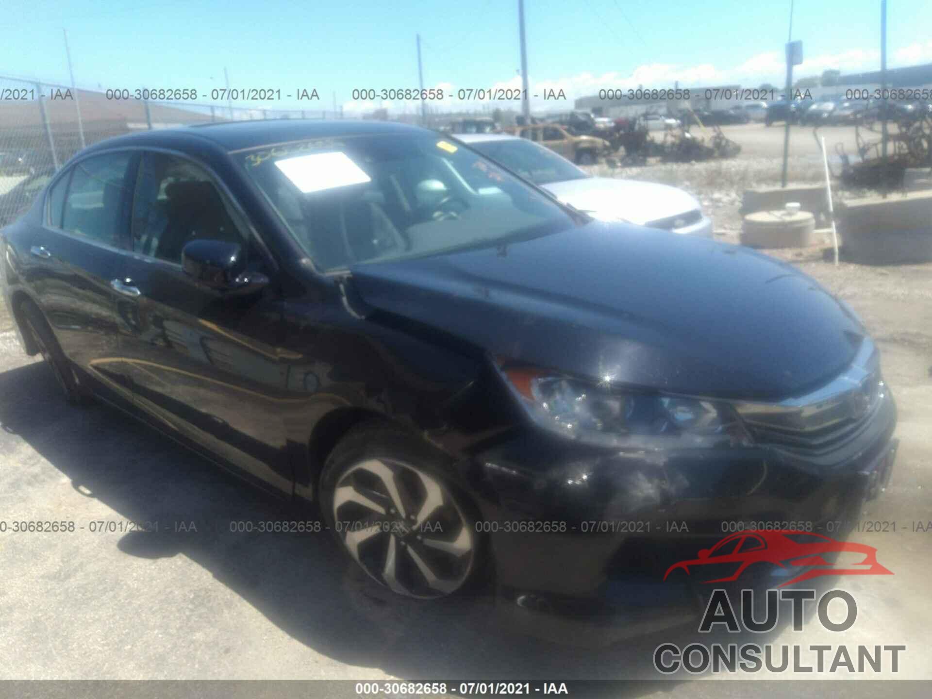 HONDA ACCORD SEDAN 2016 - 1HGCR3F07GA025446