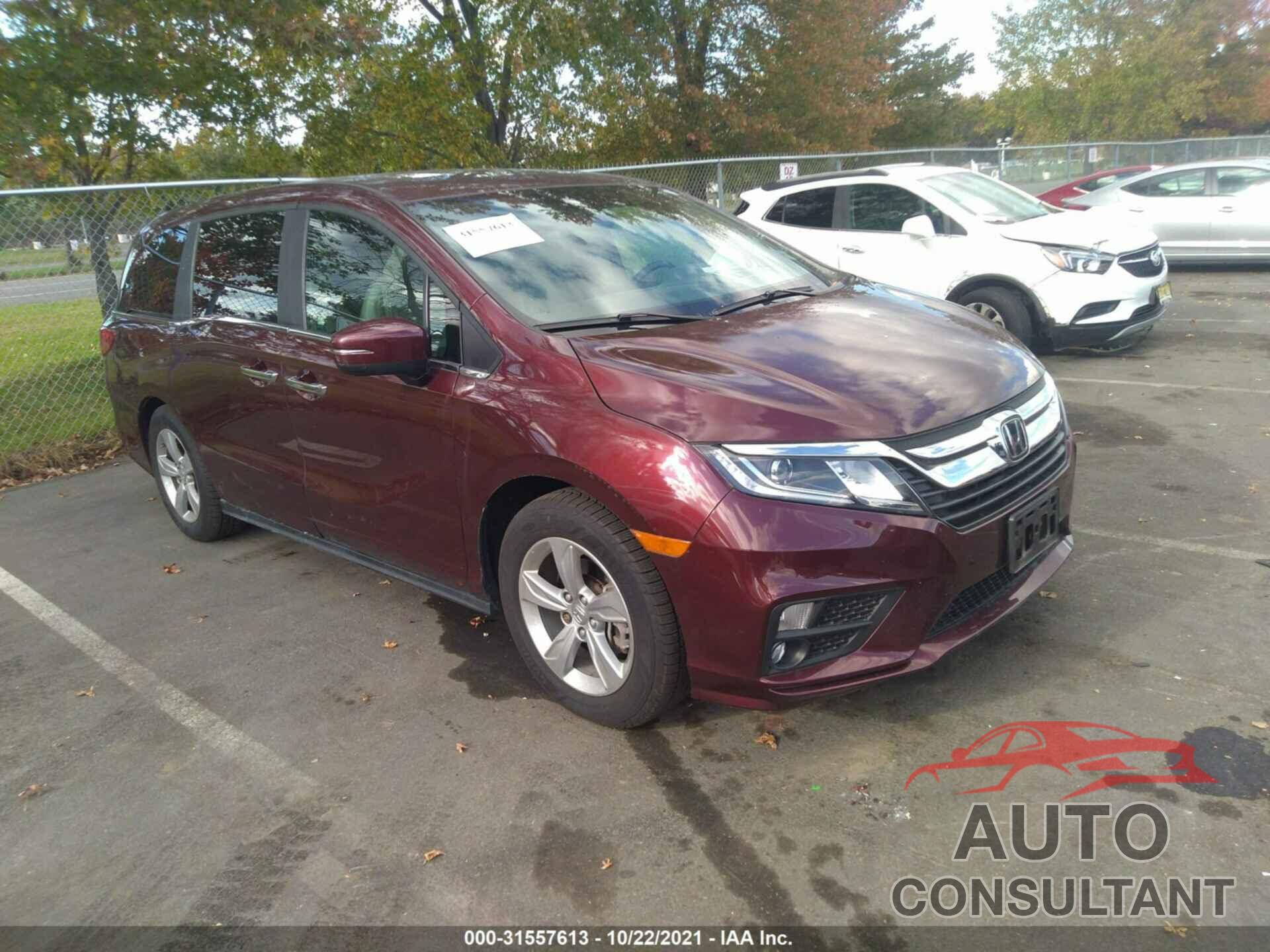 HONDA ODYSSEY 2018 - 5FNRL6H77JB010336