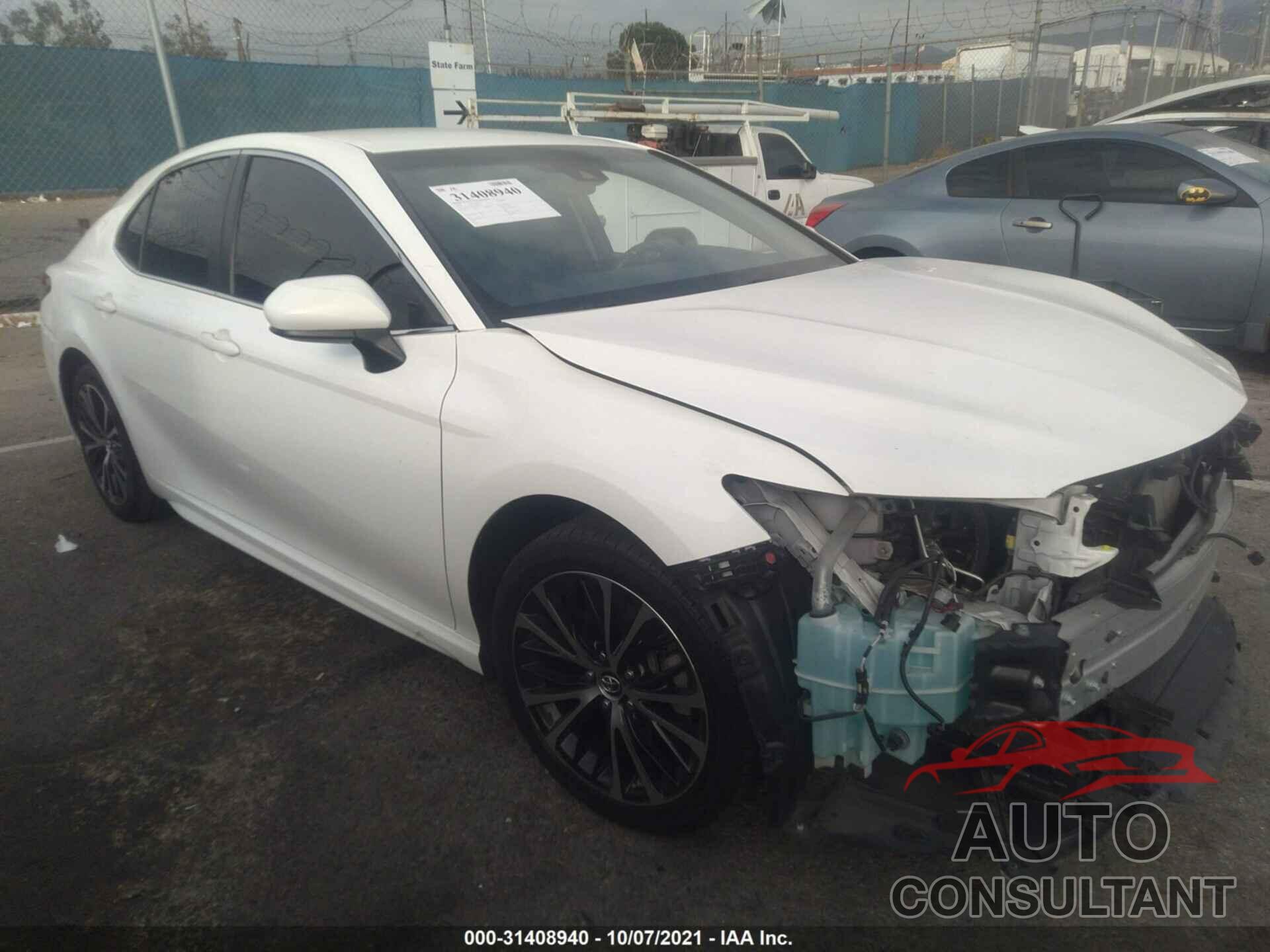 TOYOTA CAMRY 2018 - JTNB11HK4J3052101