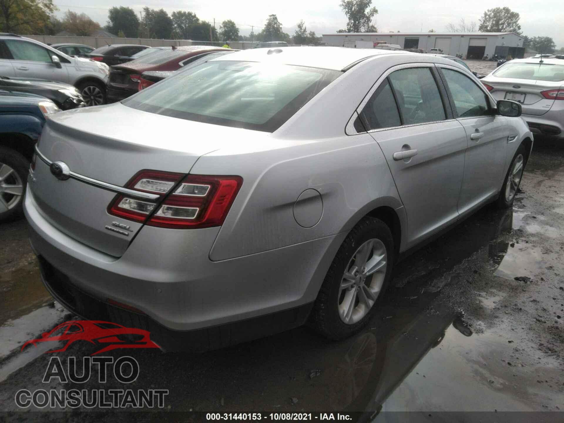 FORD TAURUS 2017 - 1FAHP2E80HG146643