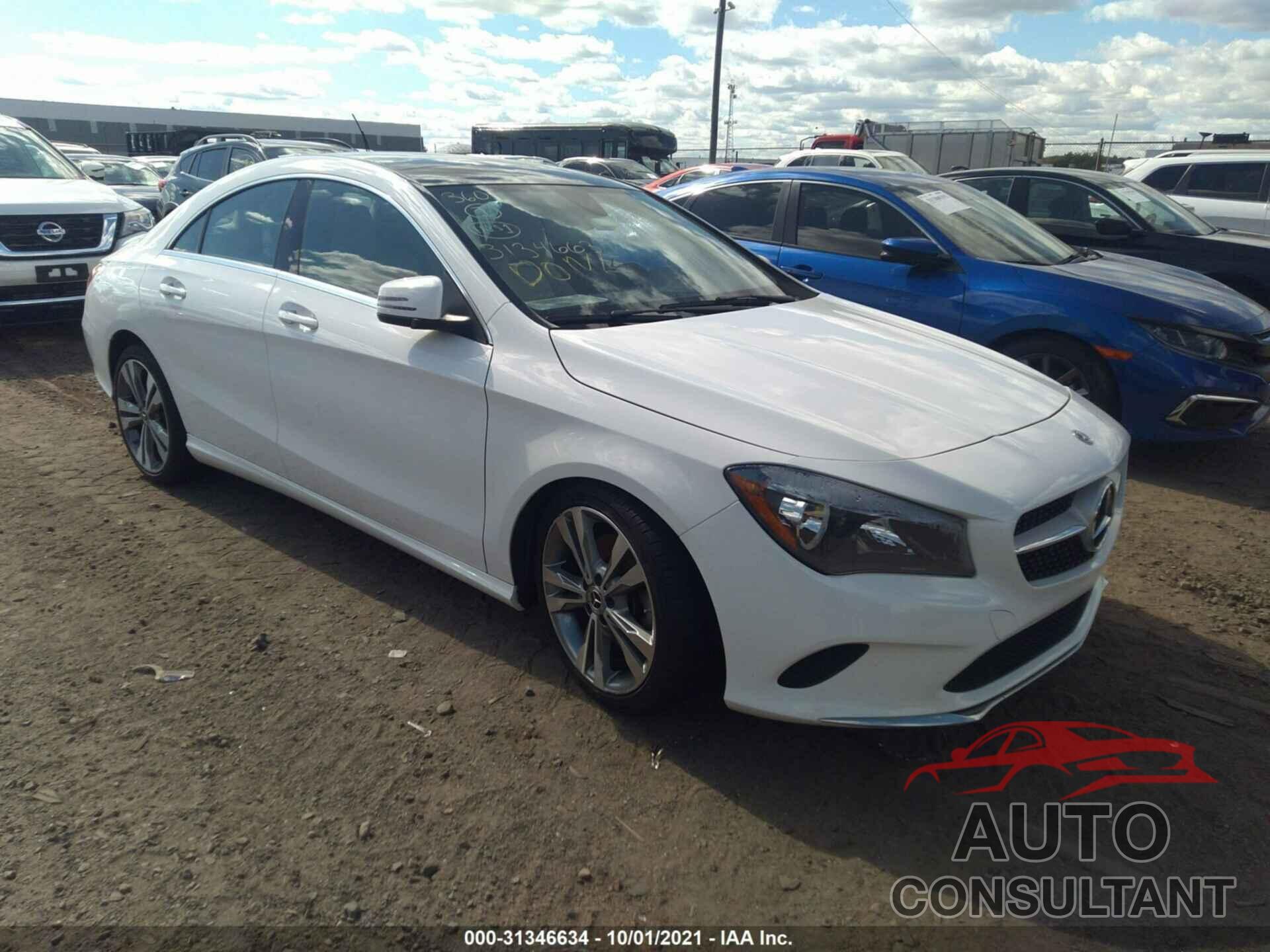 MERCEDES-BENZ CLA 2019 - WDDSJ4GB4KN738271