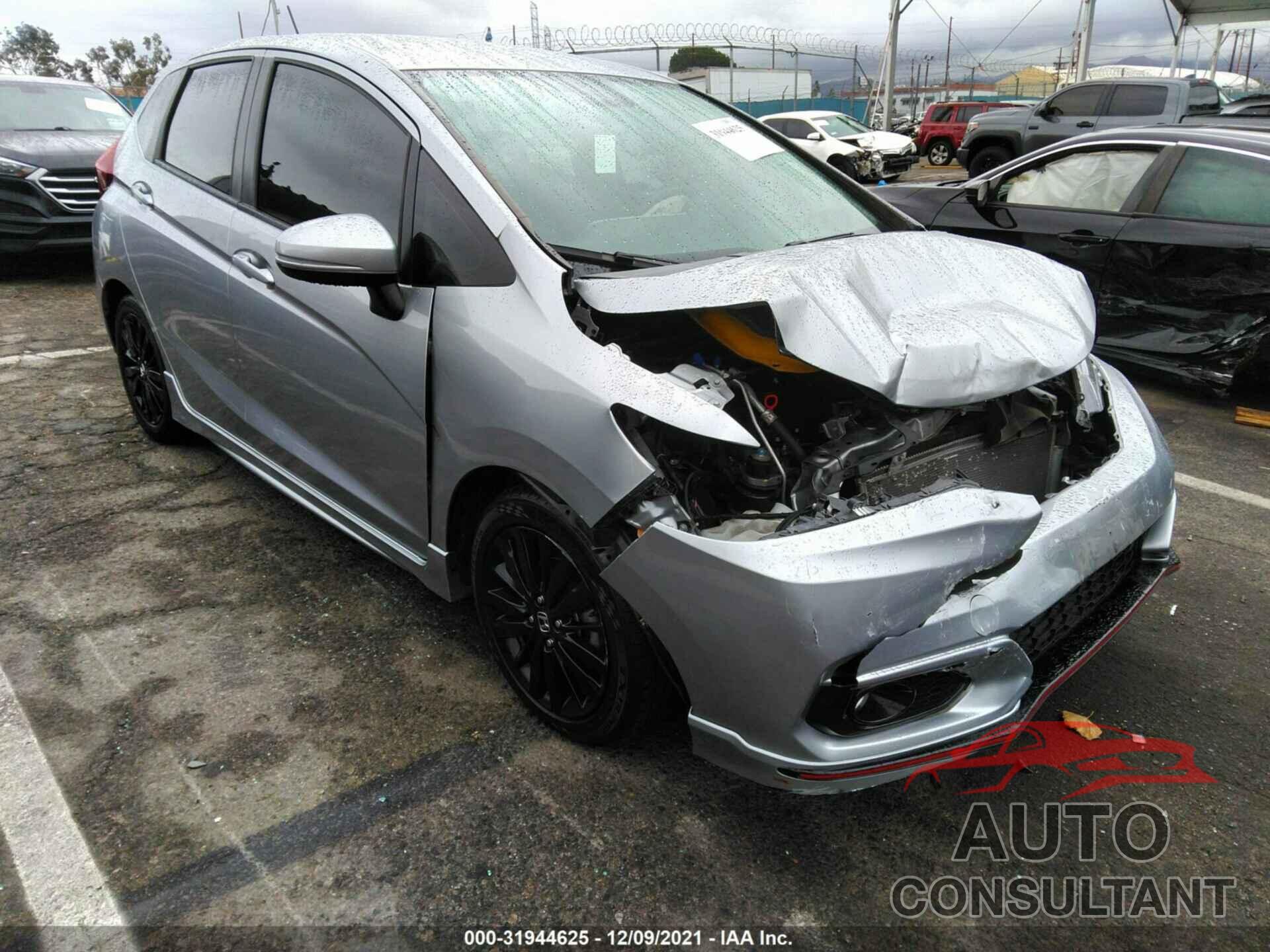 HONDA FIT 2018 - 3HGGK5H63JM708984