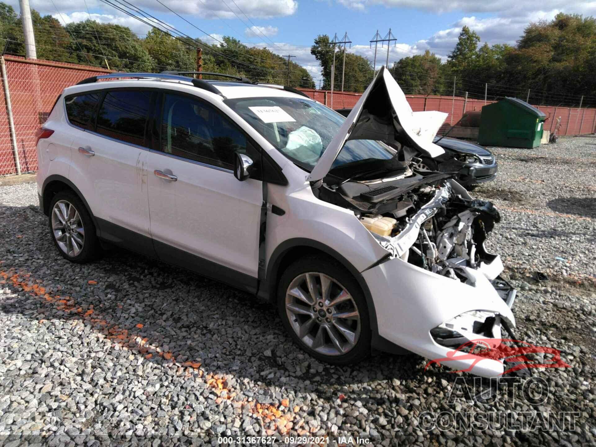 FORD ESCAPE 2016 - 1FMCU9GX2GUB50408