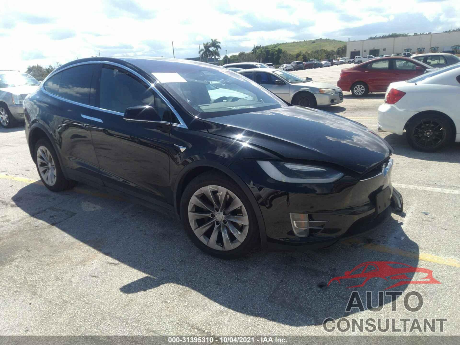 TESLA MODEL X 2016 - 5YJXCAE22GF022809