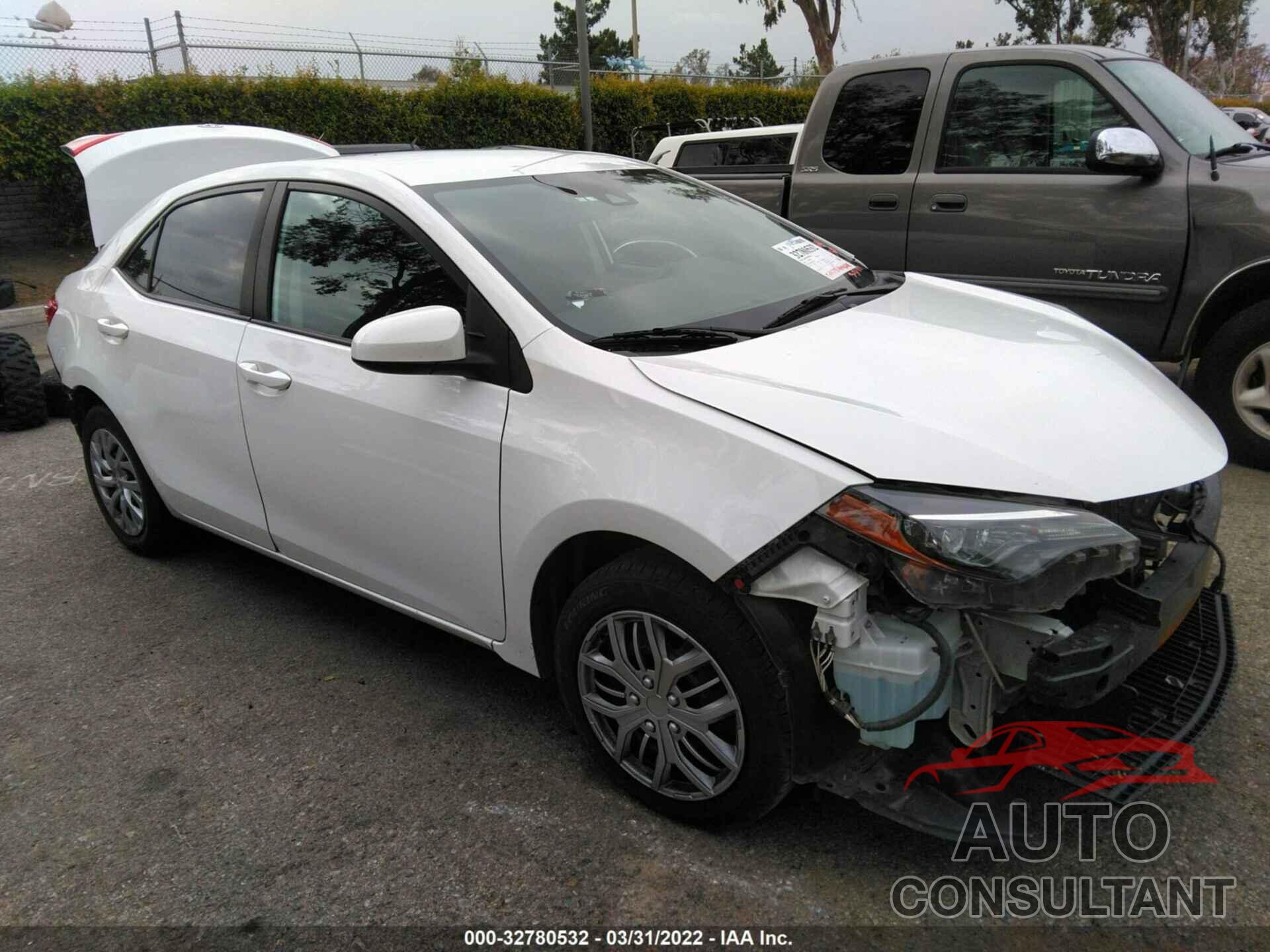 TOYOTA COROLLA 2018 - 5YFBURHE6JP826943