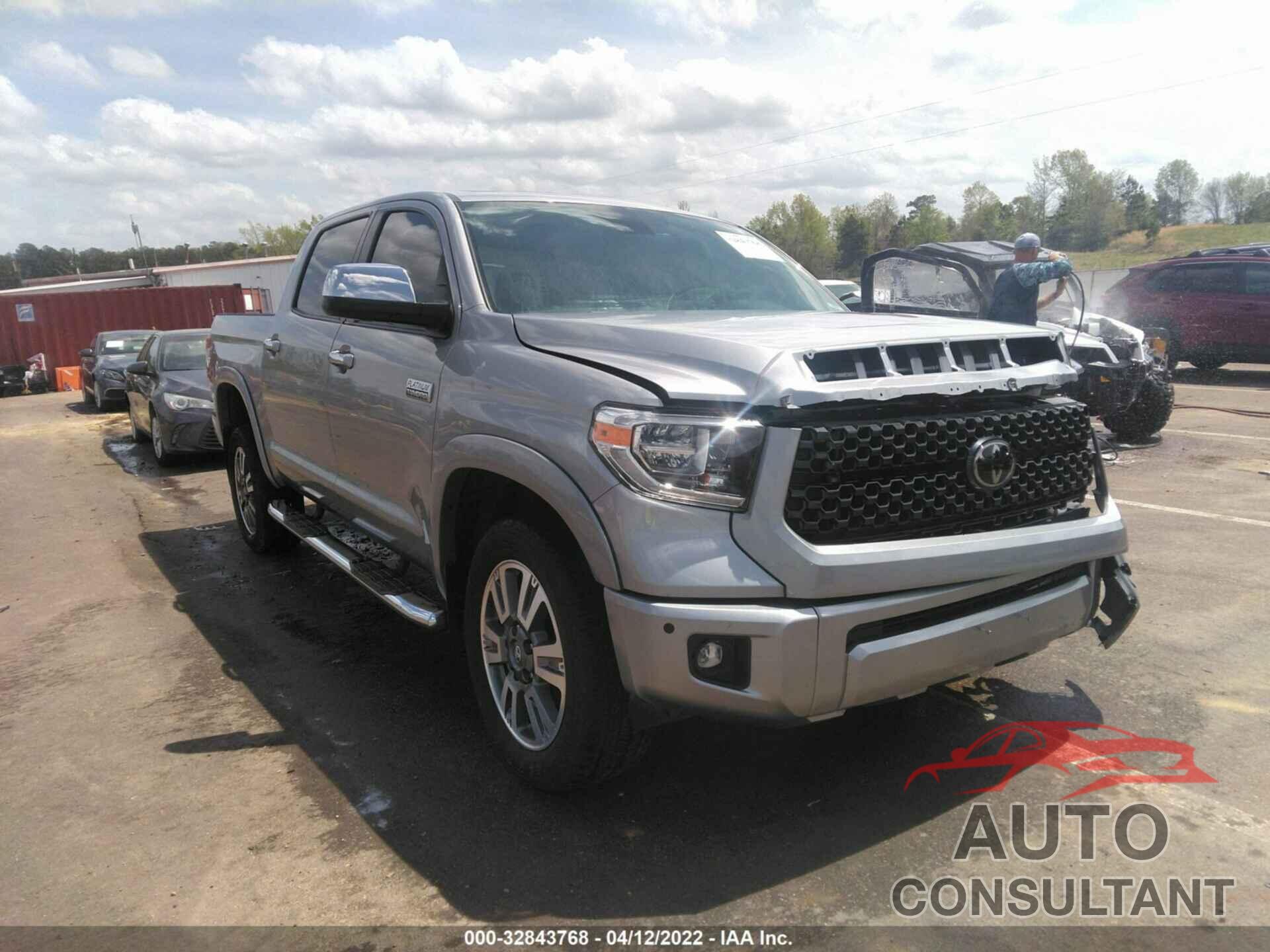 TOYOTA TUNDRA 4WD 2020 - 5TFAY5F13LX879838