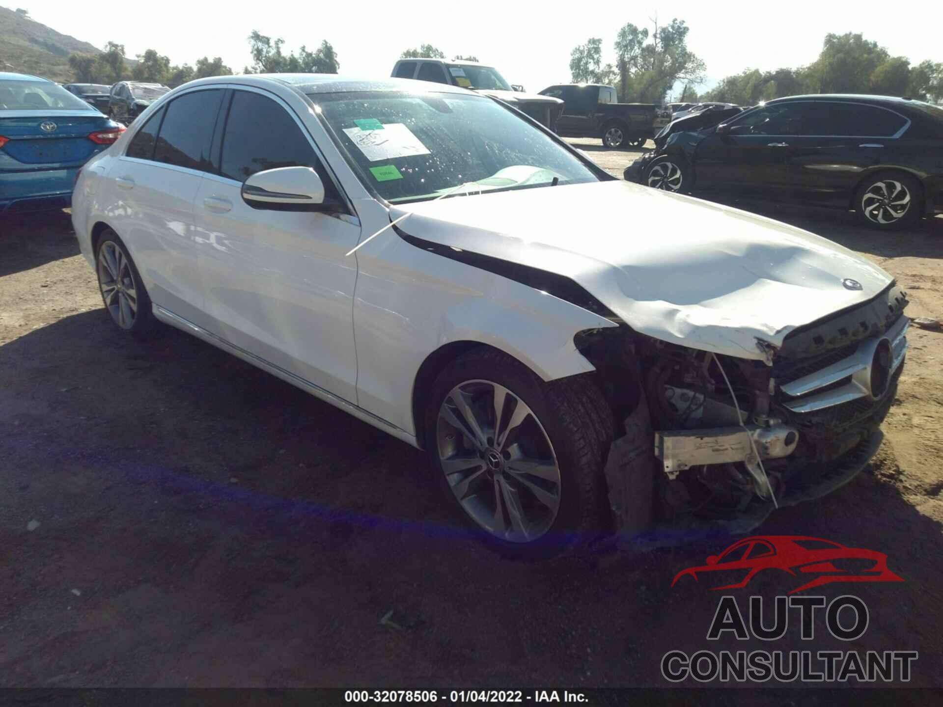 MERCEDES-BENZ C-CLASS 2017 - 55SWF4JB5HU216647