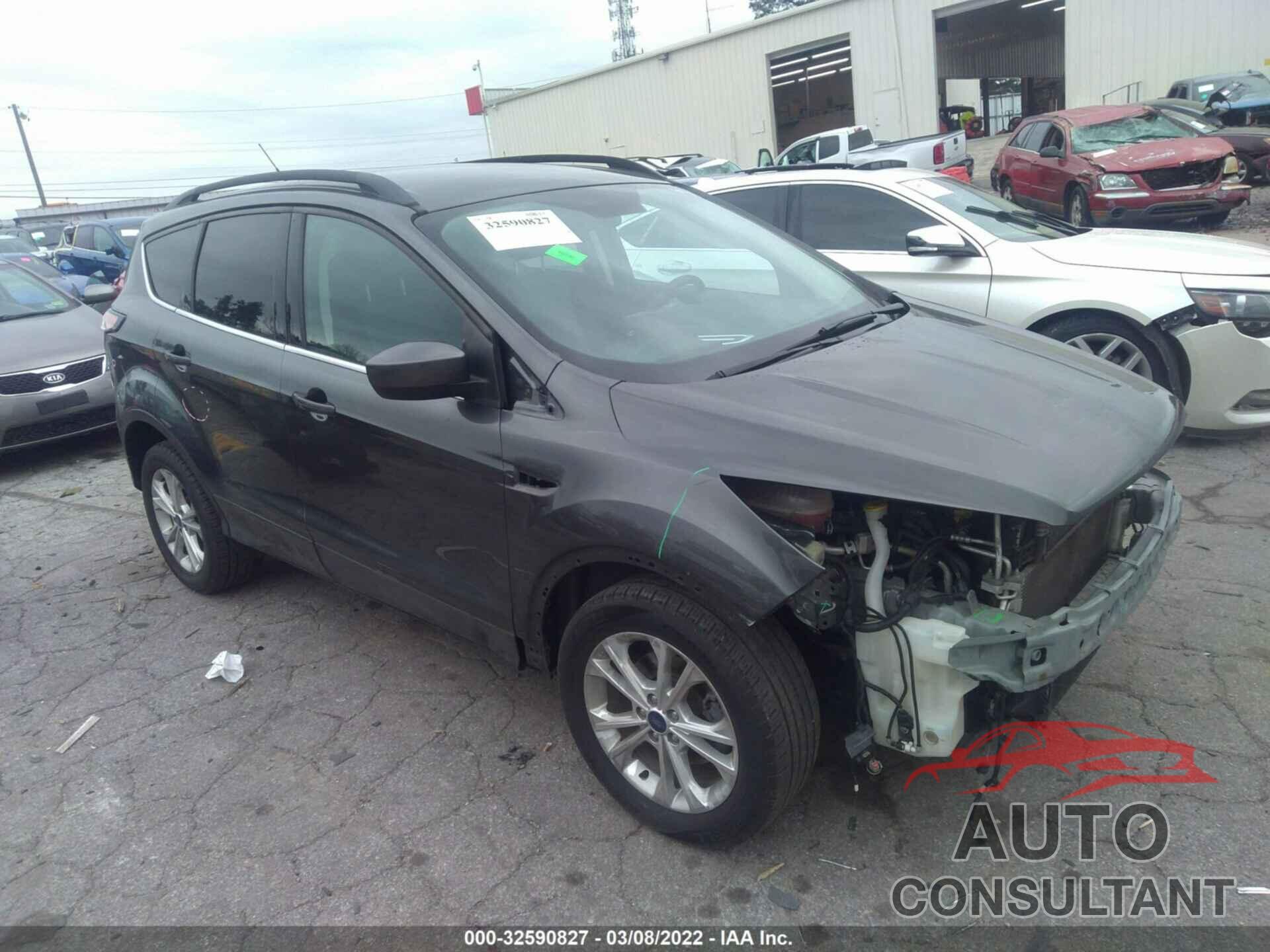 FORD ESCAPE 2017 - 1FMCU0GD5HUC72229