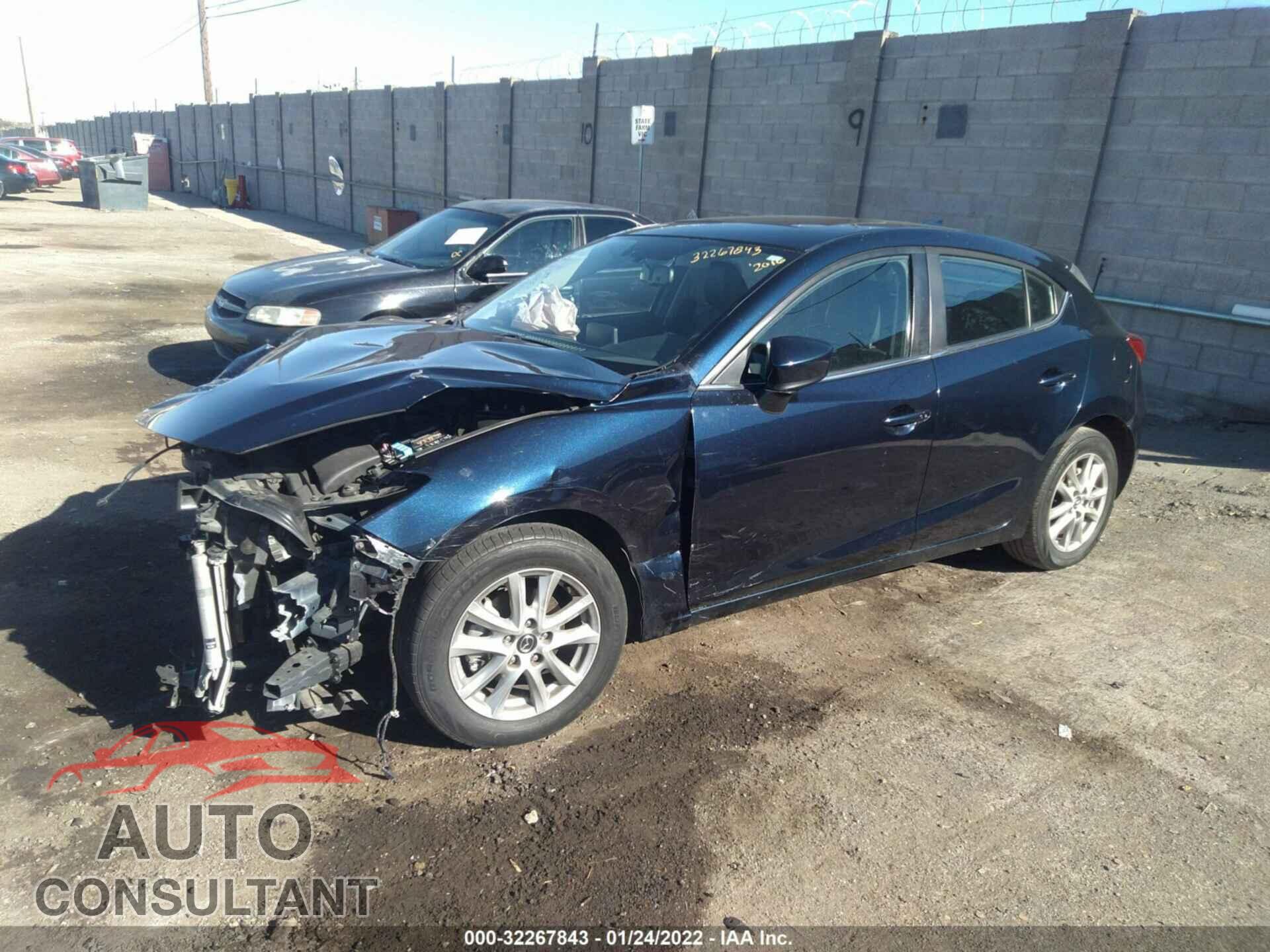 MAZDA MAZDA3 2016 - JM1BM1N72G1283823