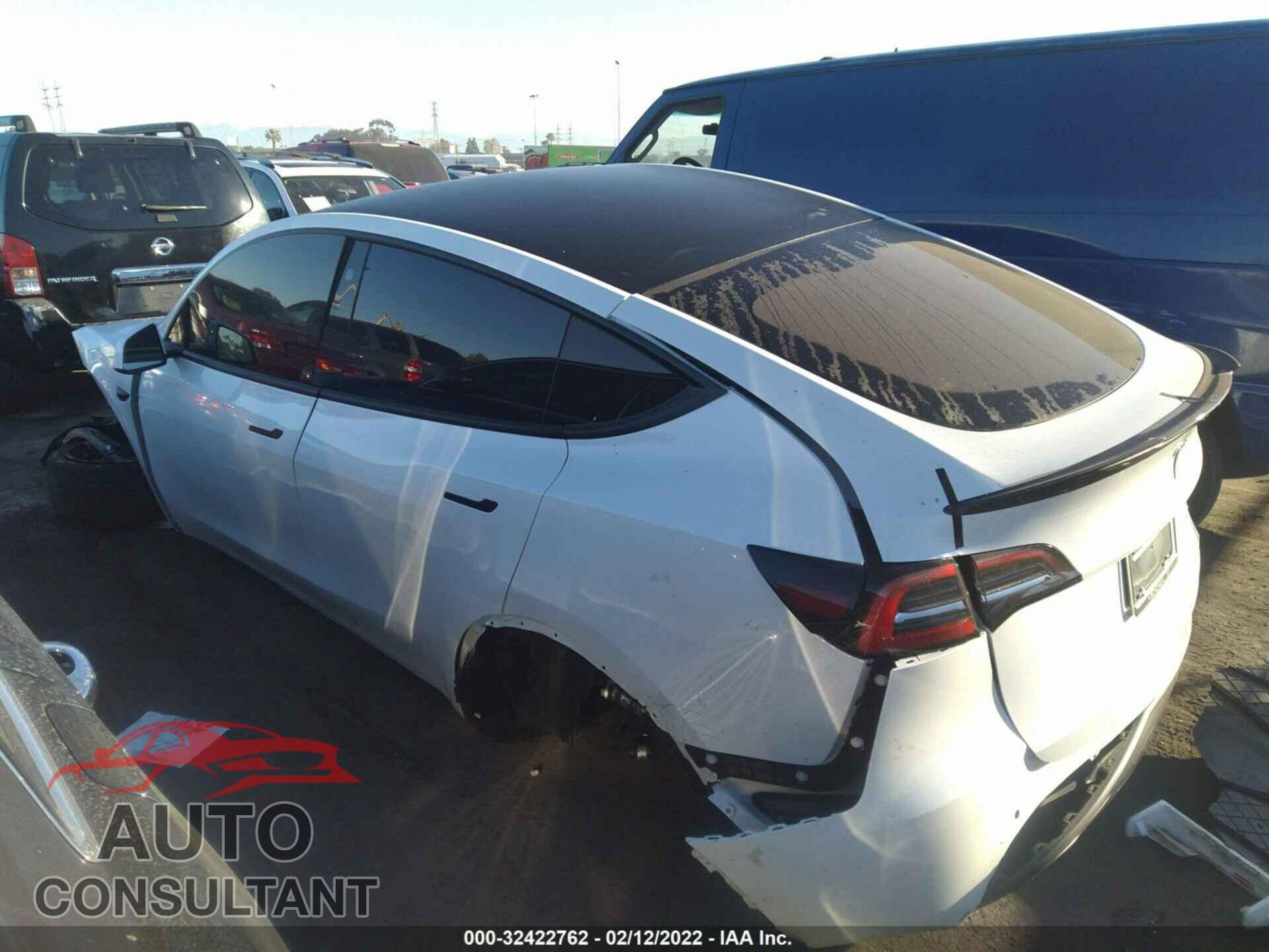 TESLA MODEL Y 2022 - 7SAYGDEE8NF366973