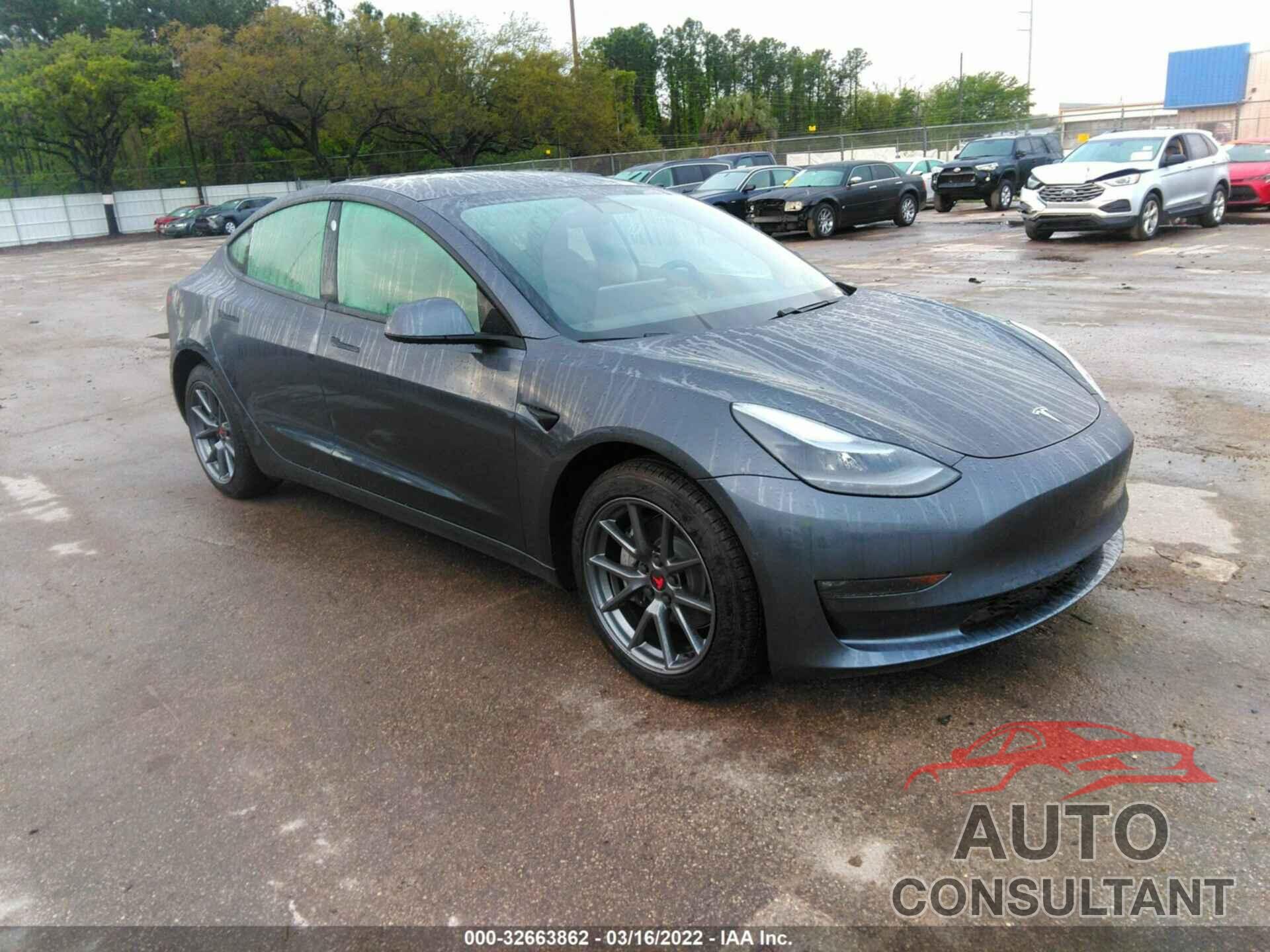TESLA MODEL 3 2021 - 5YJ3E1EB2MF085526