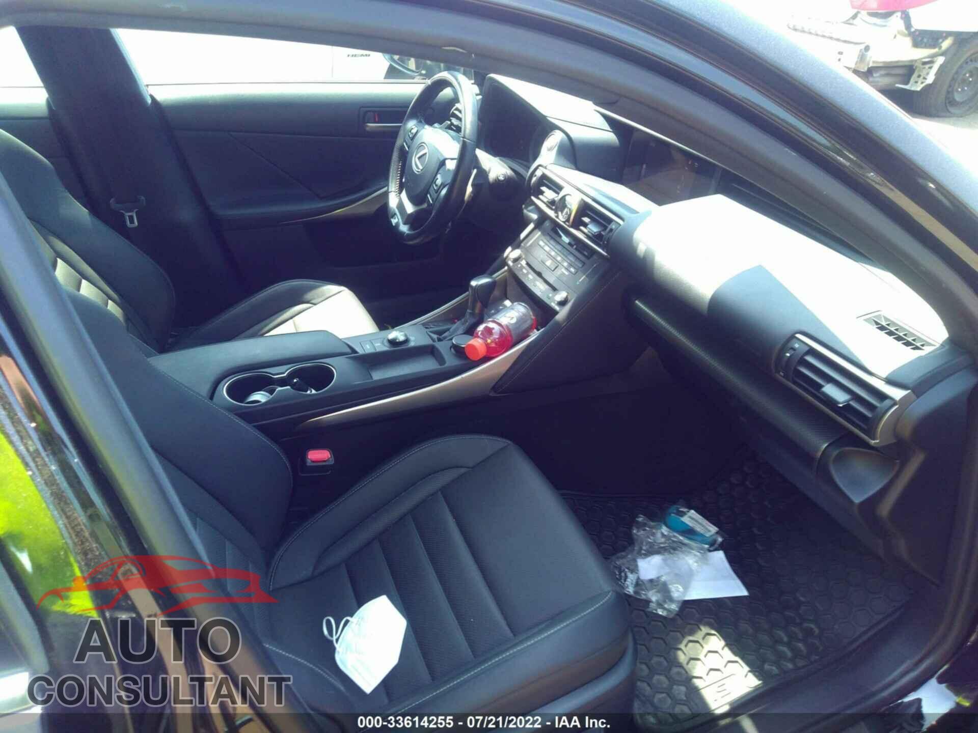 LEXUS IS 2017 - JTHCM1D24H5020963
