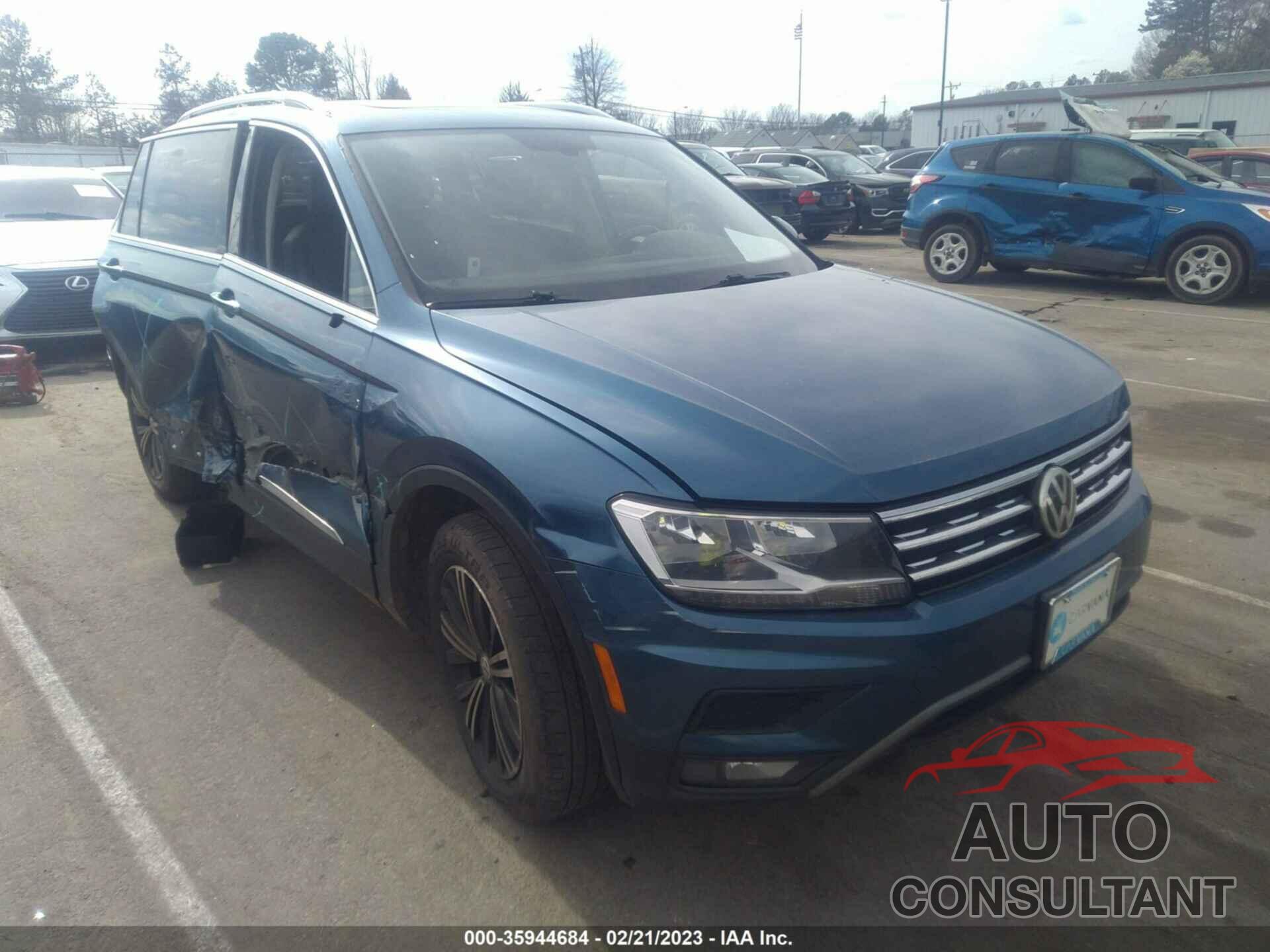 VOLKSWAGEN TIGUAN 2018 - 3VV2B7AX1JM218553