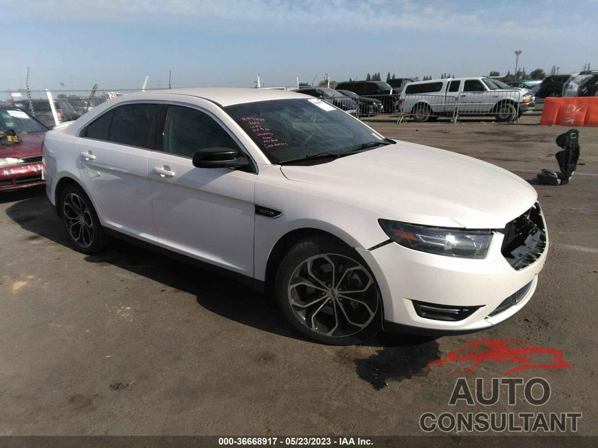 FORD TAURUS 2015 - 1FAHP2KT1FG186834