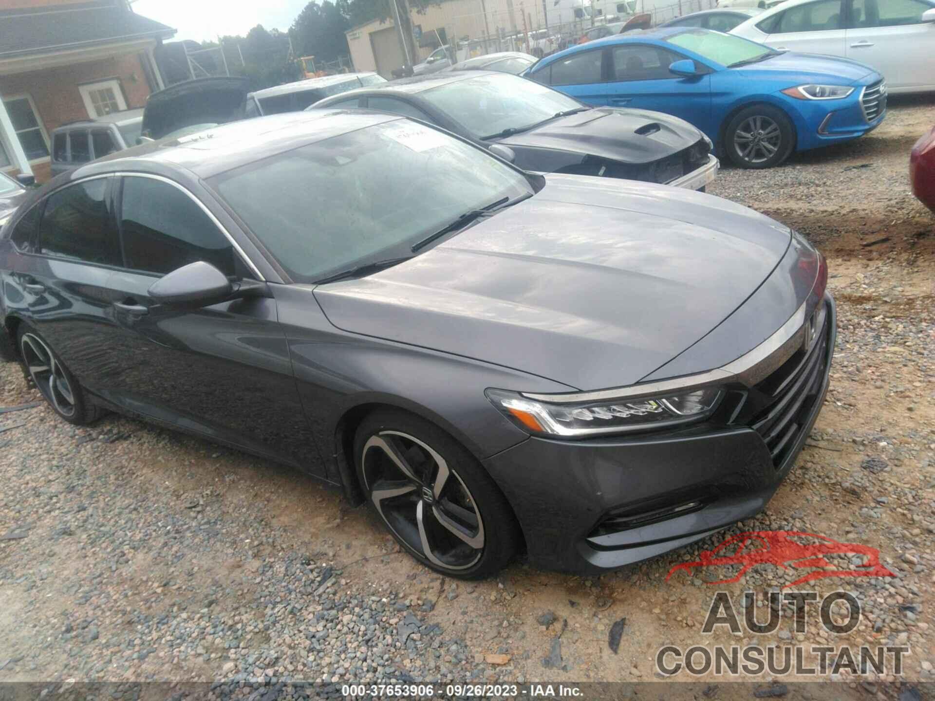 HONDA ACCORD 2018 - 1HGCV2F38JA038214