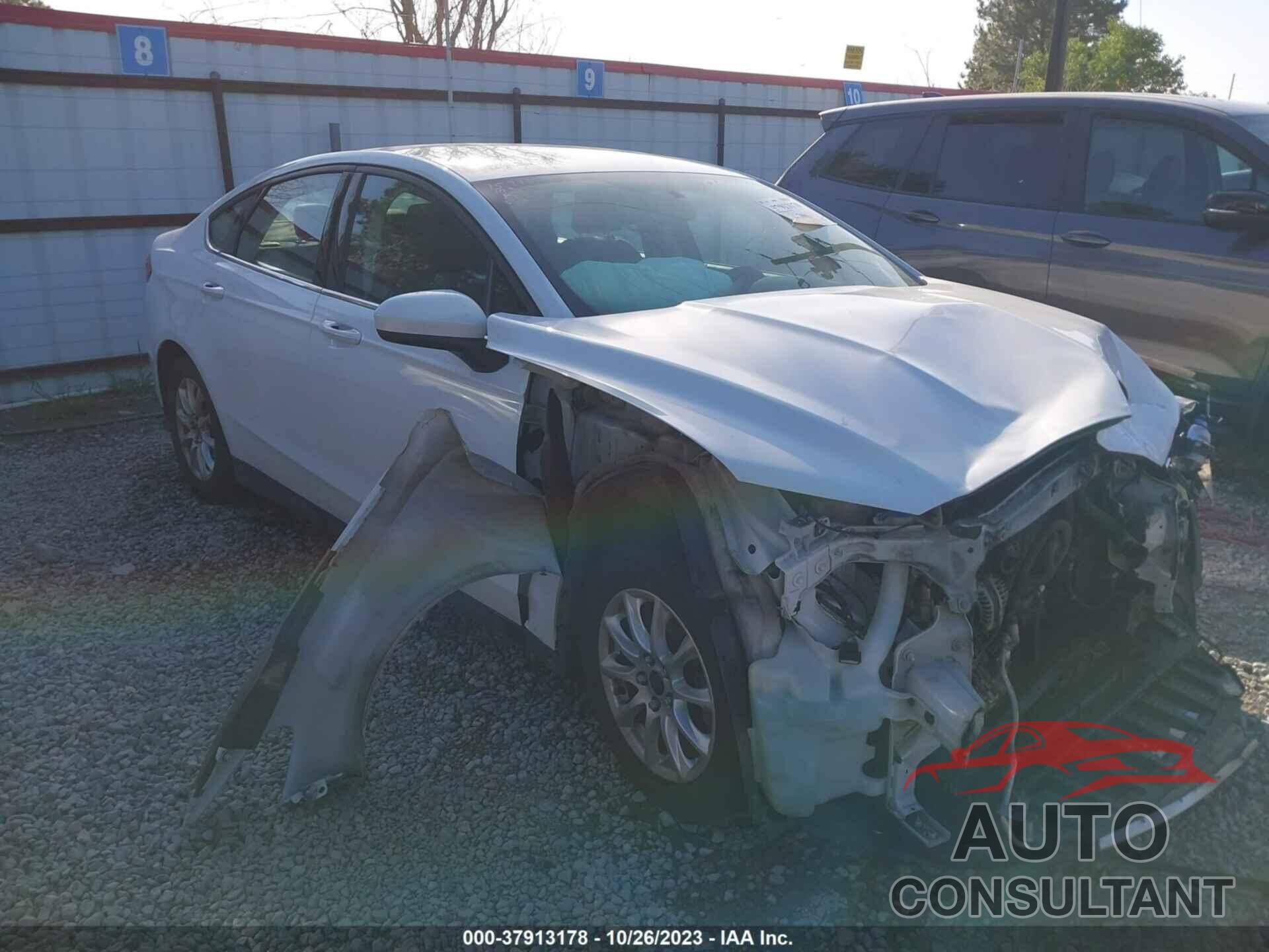 FORD FUSION 2016 - 3FA6P0G72GR323894