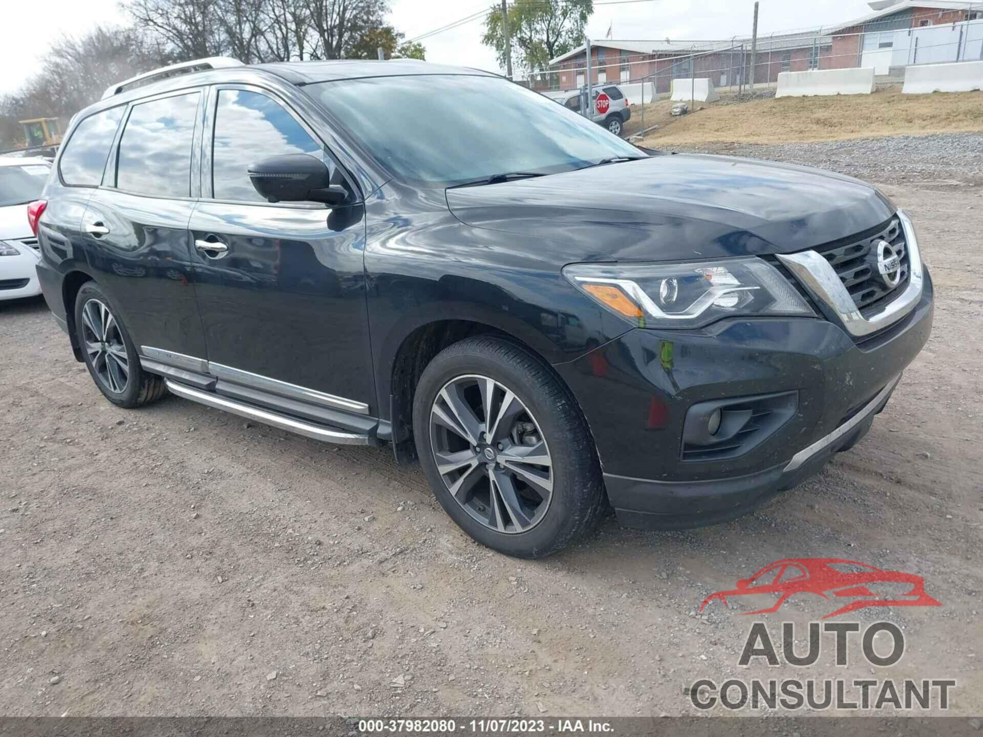 NISSAN PATHFINDER 2018 - 5N1DR2MN2JC630929