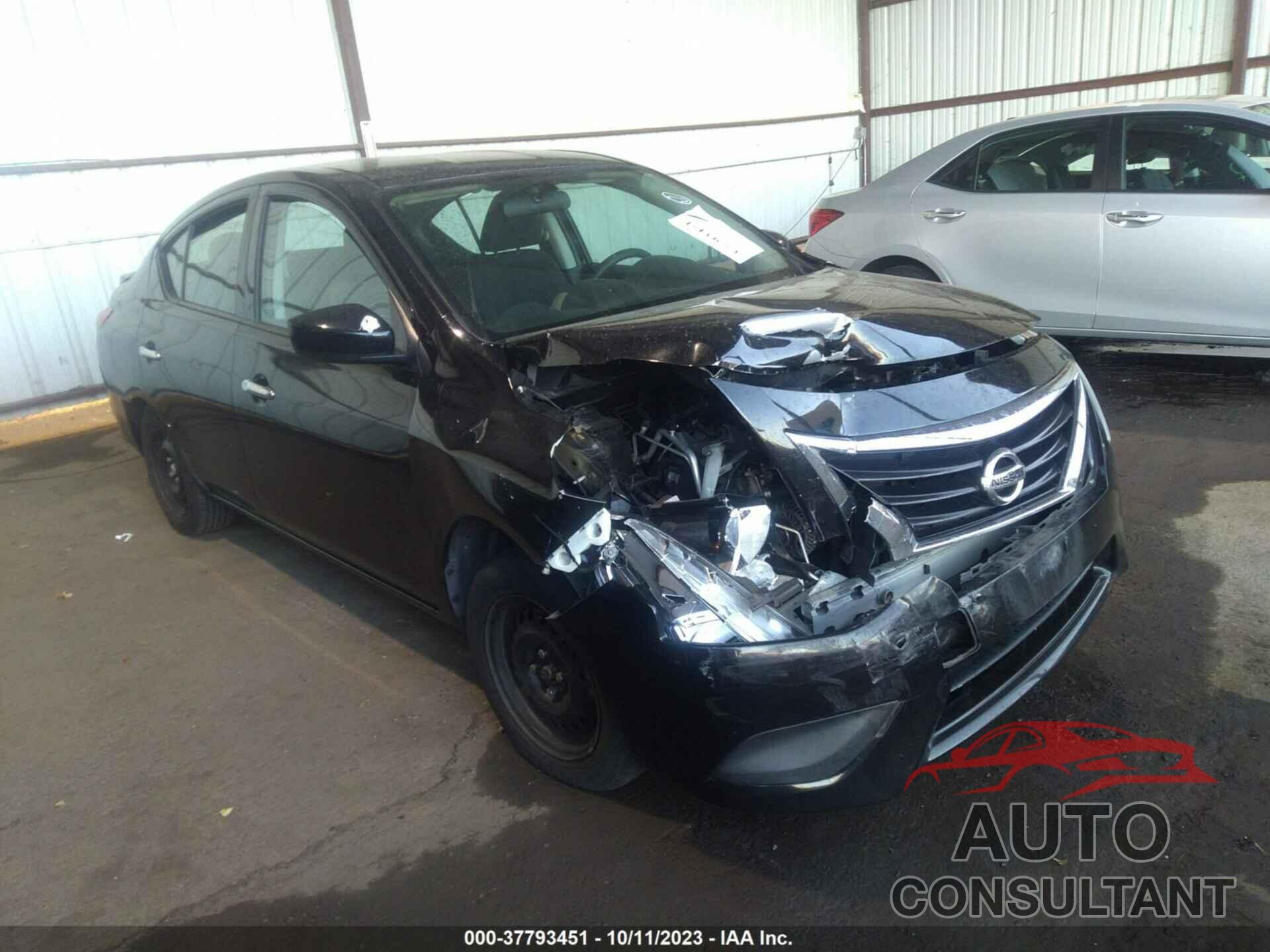 NISSAN VERSA 2018 - 3N1CN7APXJL858411