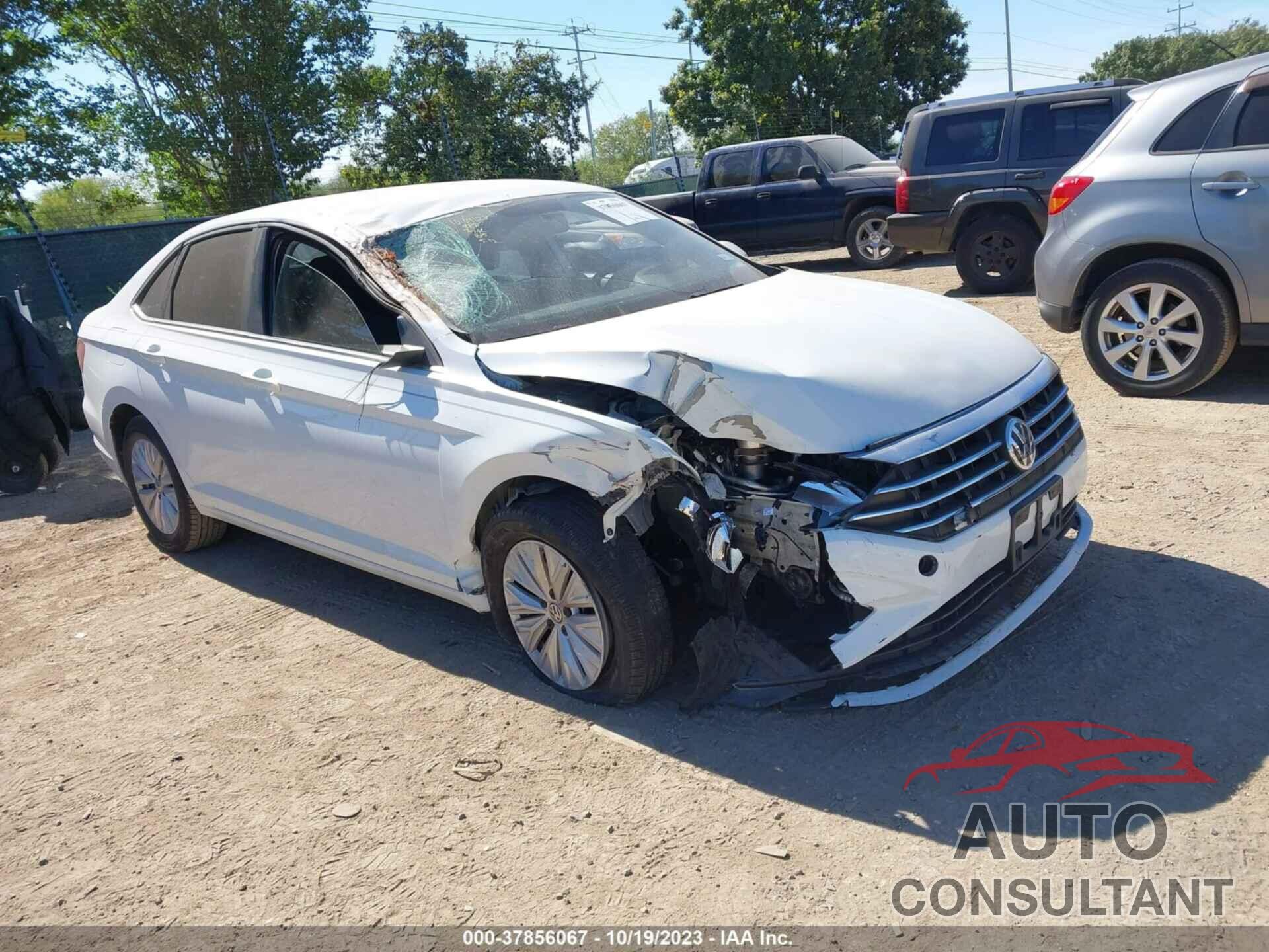 VOLKSWAGEN JETTA 2019 - 3VWN57BU7KM109410