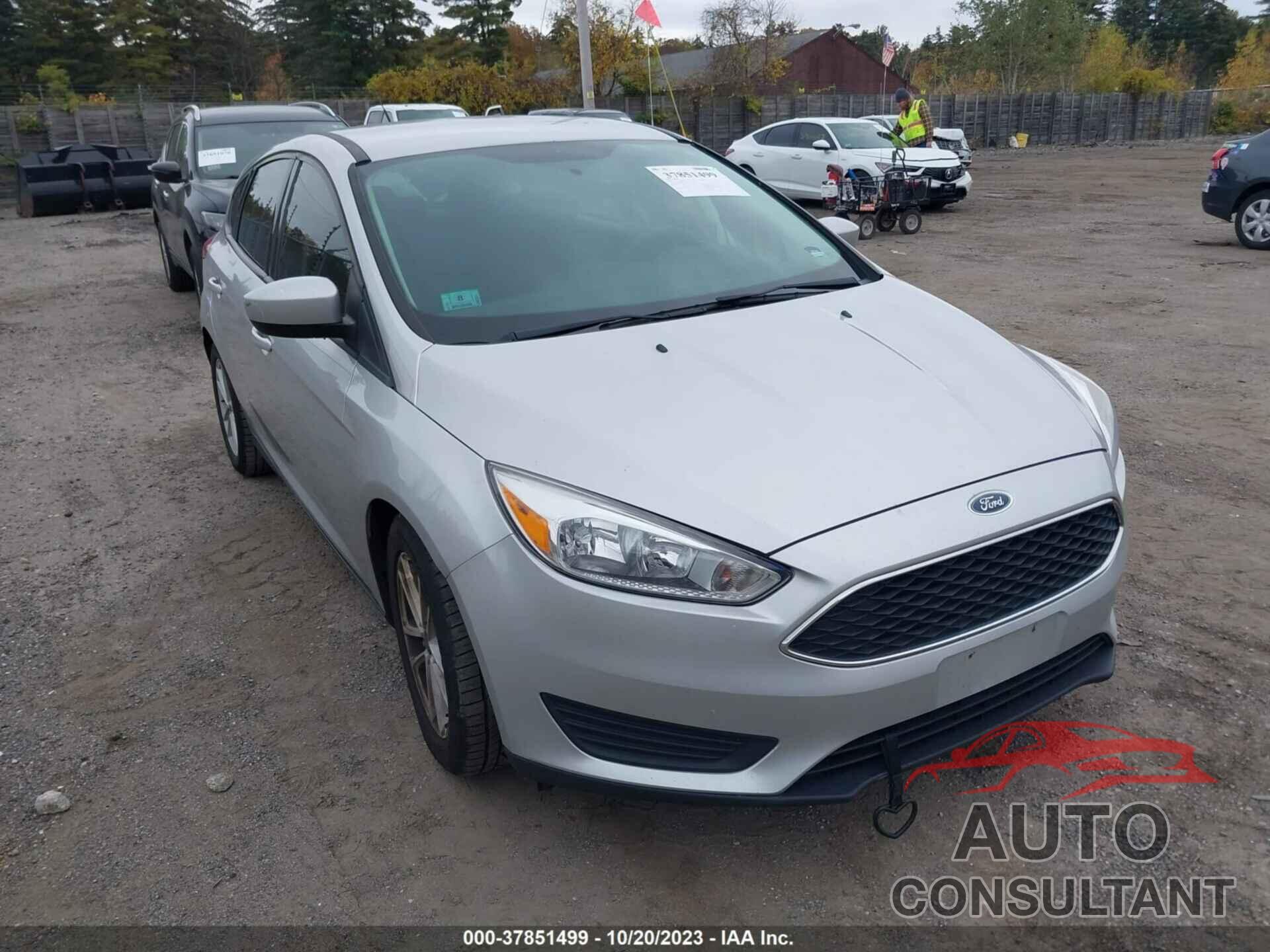 FORD FOCUS 2018 - 1FADP3K22JL262296