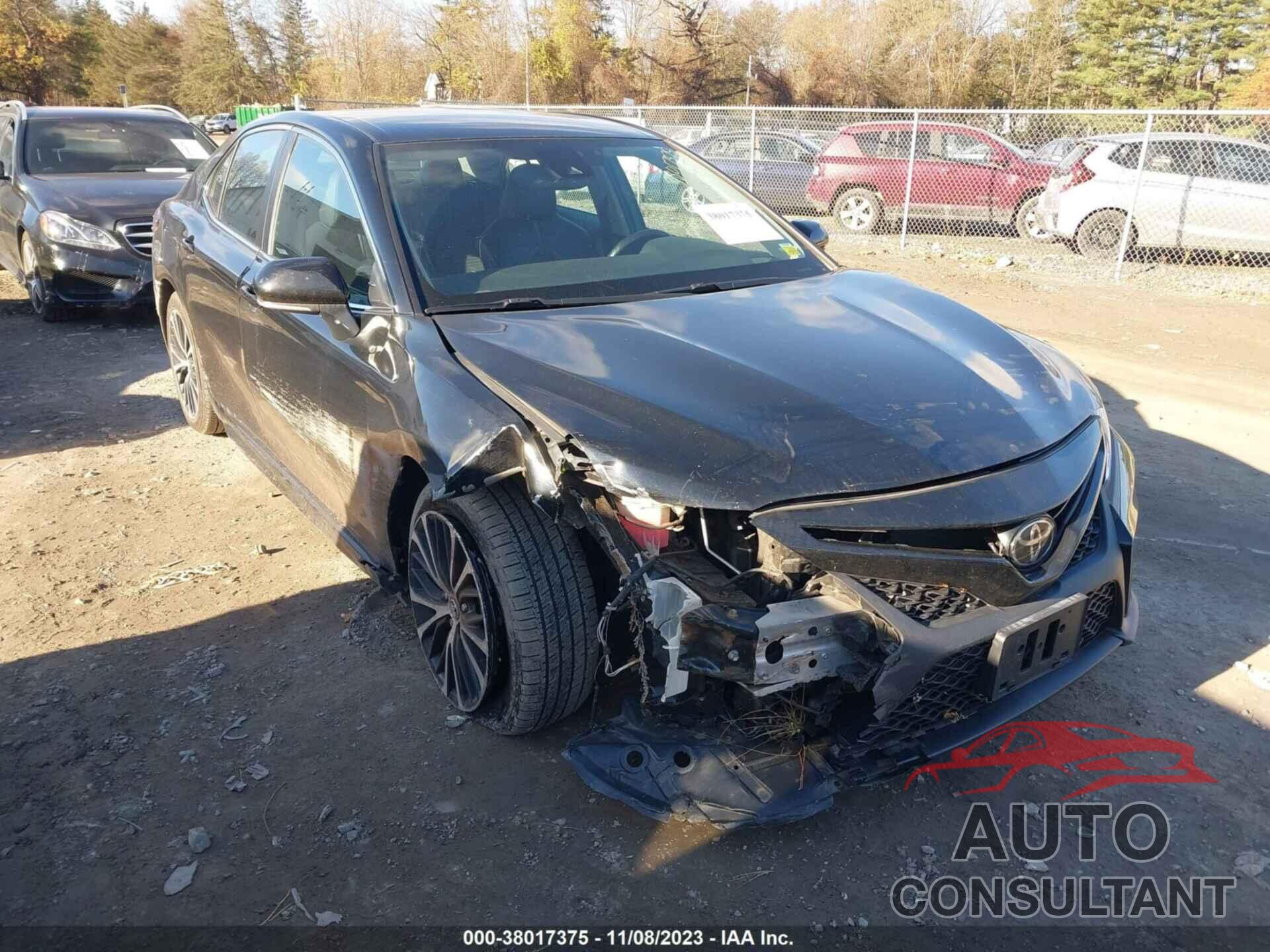 TOYOTA CAMRY 2019 - 4T1B11HK4KU219441