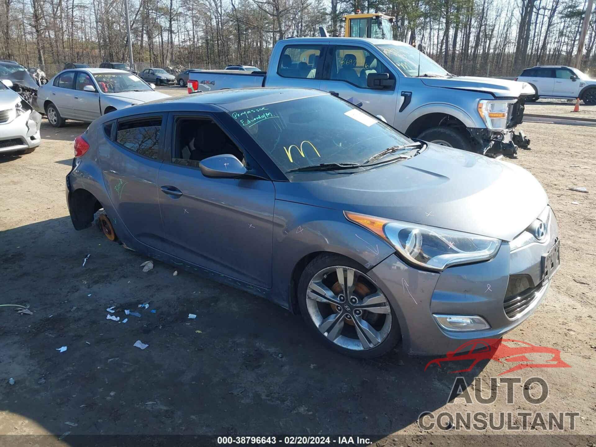 HYUNDAI VELOSTER 2017 - KMHTC6AD0HU321755