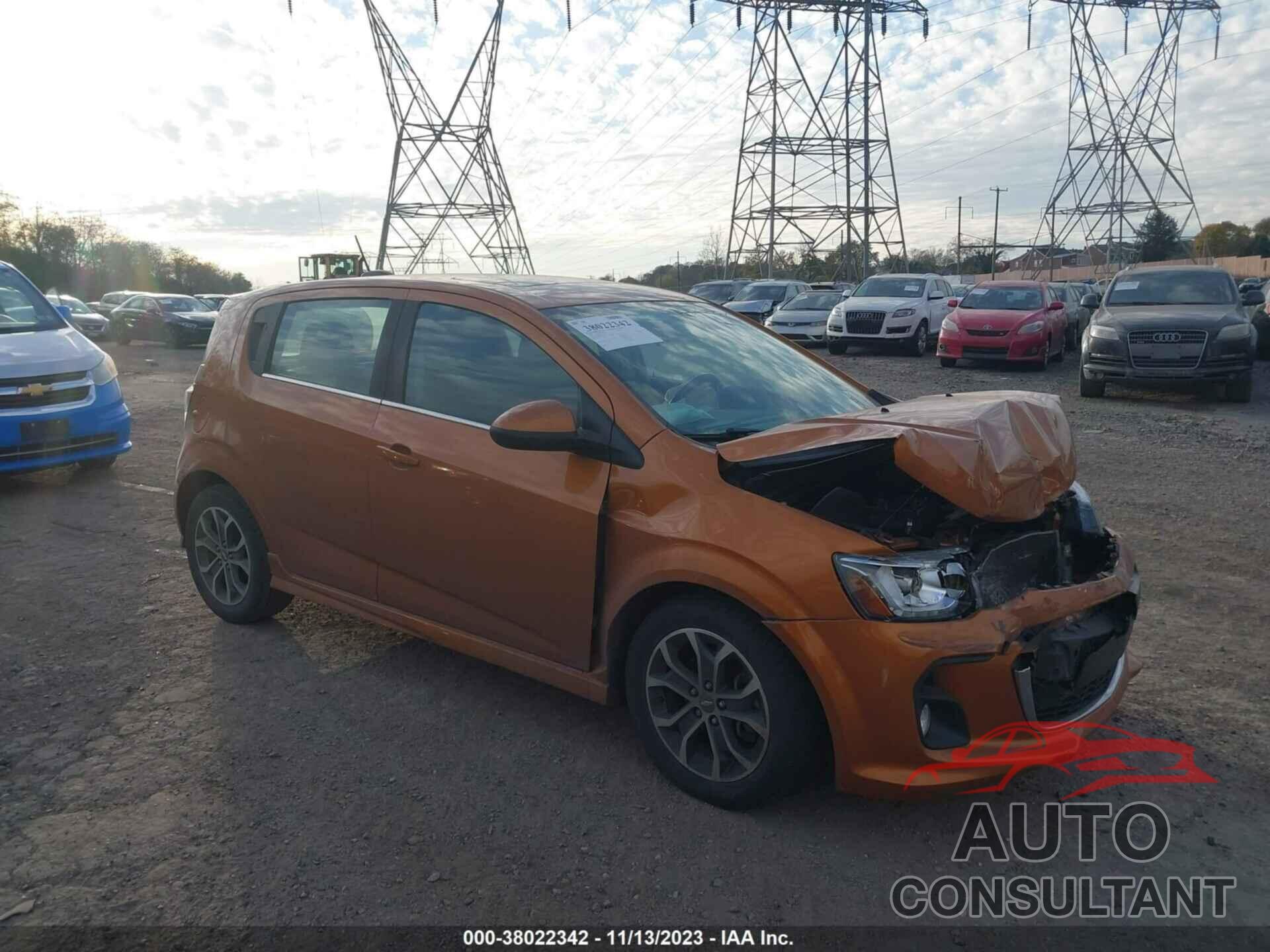 CHEVROLET SONIC 2017 - 1G1JD6SB9H4152317