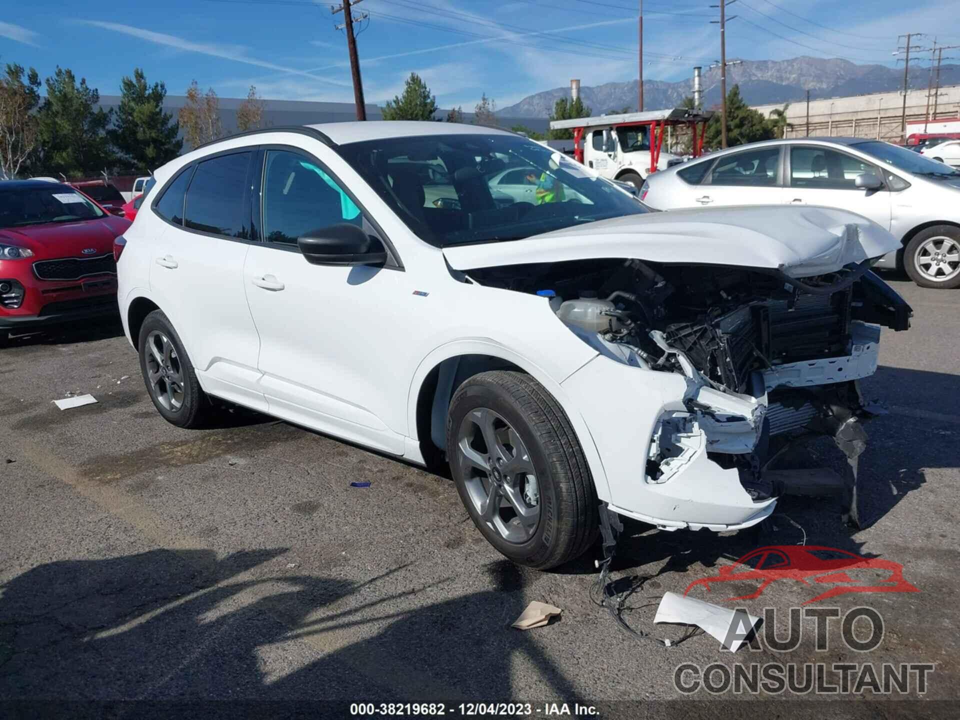 FORD ESCAPE 2023 - 1FMCU0MN0PUB10486