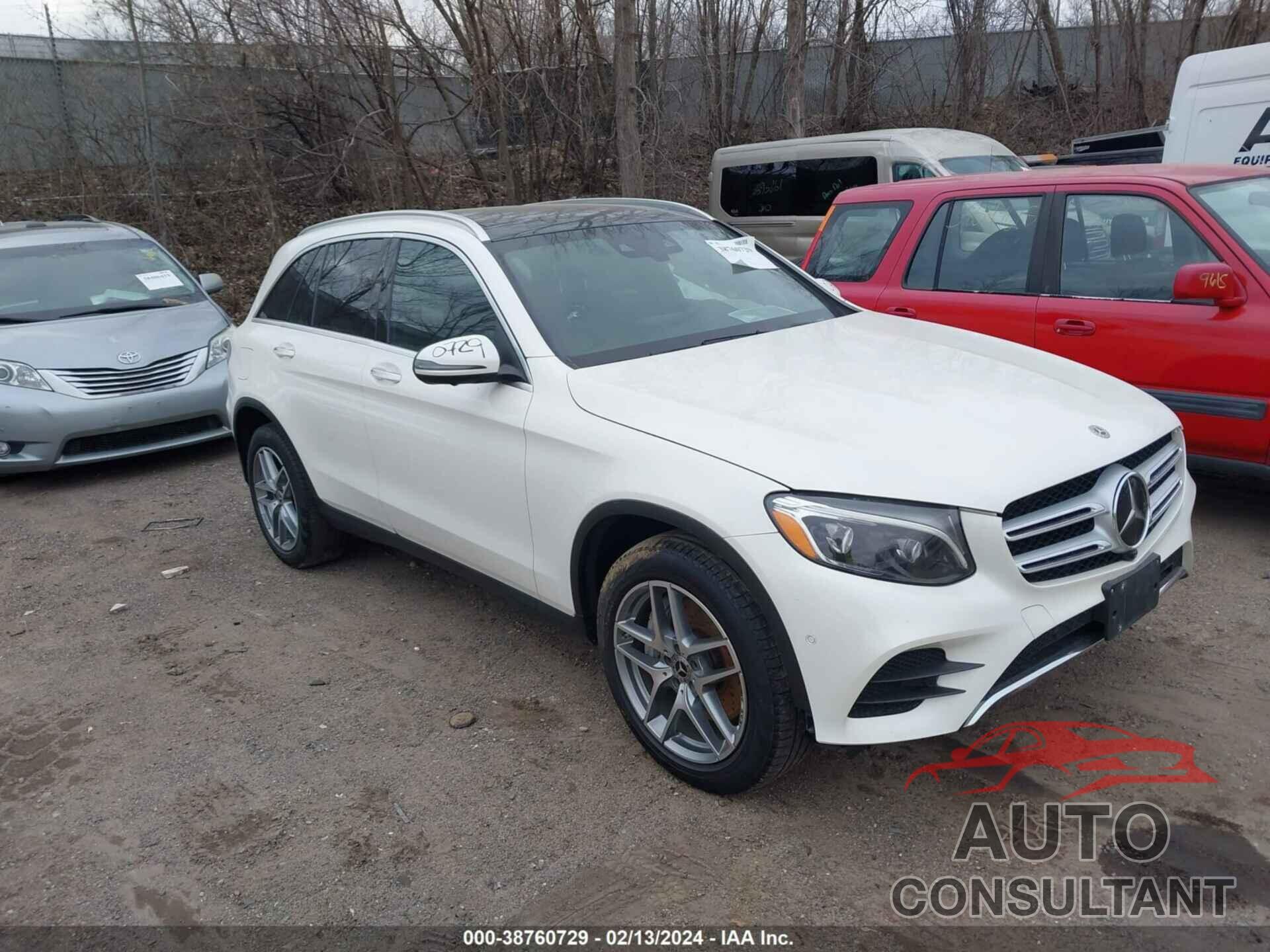 MERCEDES-BENZ GLC 300 2018 - WDC0G4KB8JV014177