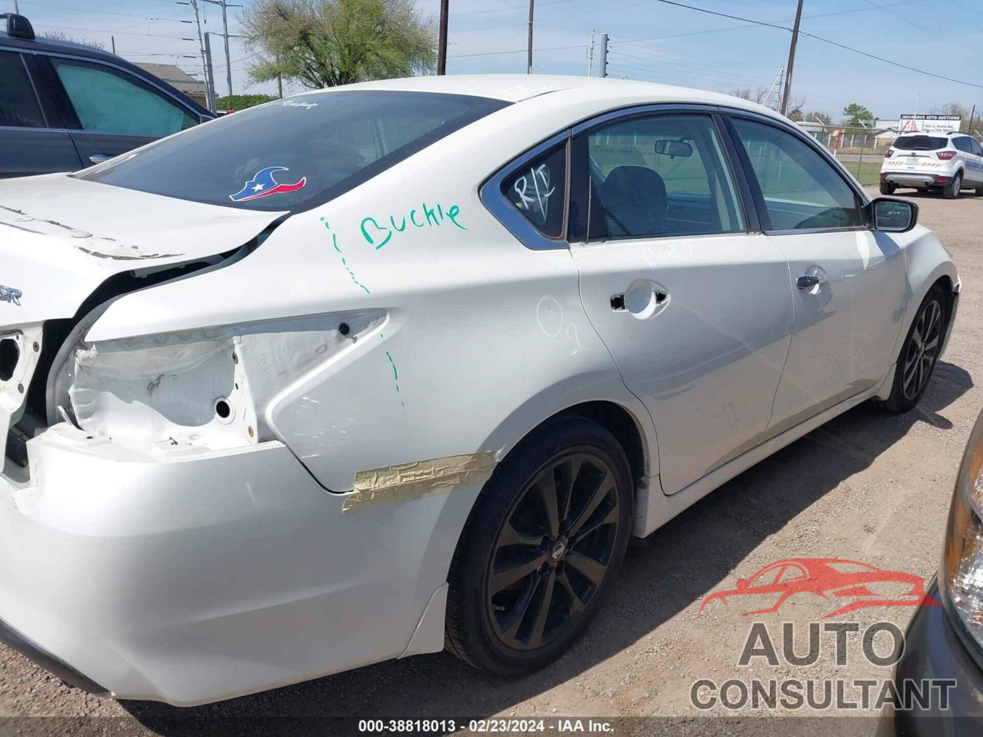 NISSAN ALTIMA 2017 - 1N4AL3AP4HC281311