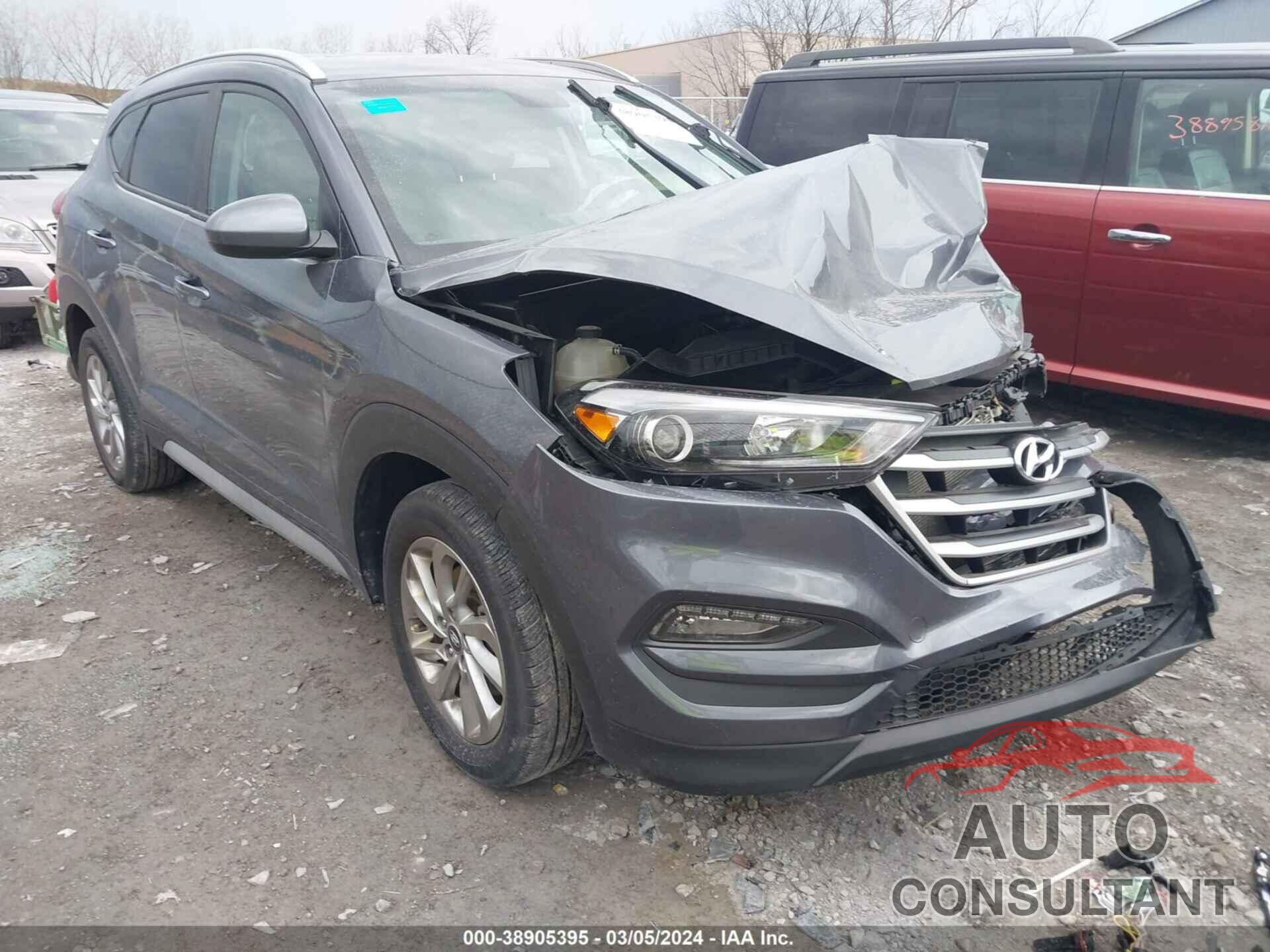 HYUNDAI TUCSON 2018 - KM8J33A40JU808966