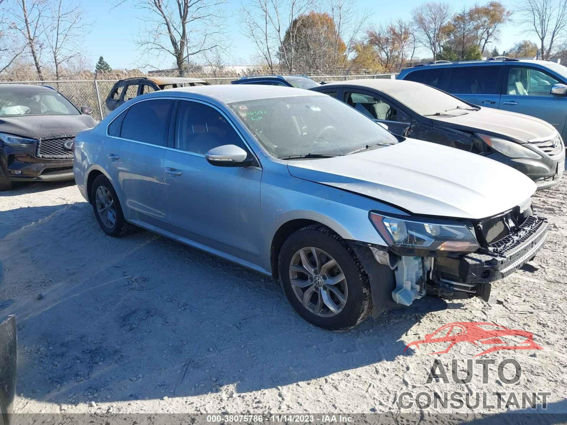 VOLKSWAGEN PASSAT 2016 - 1VWAS7A33GC028736