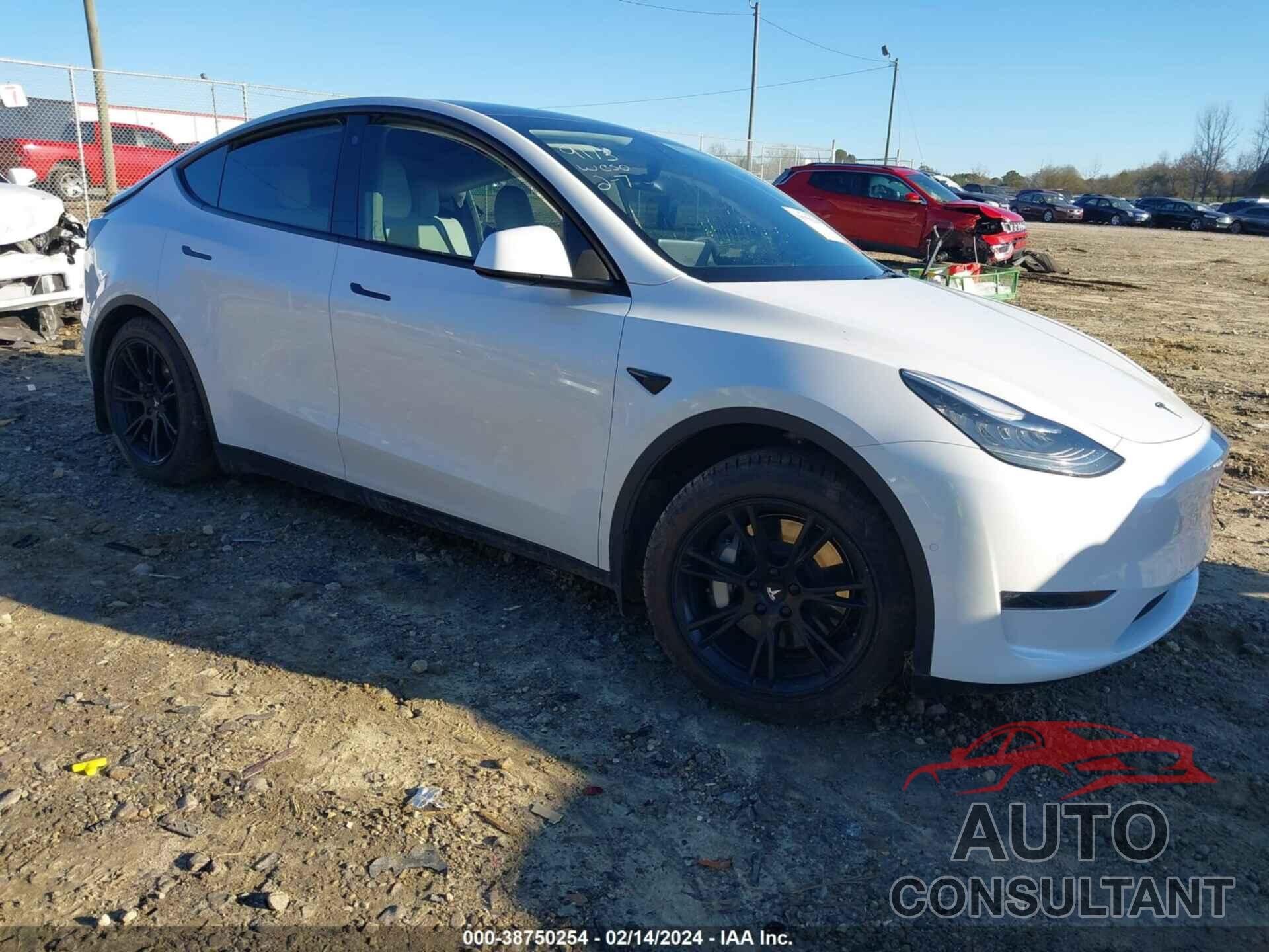 TESLA MODEL Y 2021 - 5YJYGDEE0MF249173