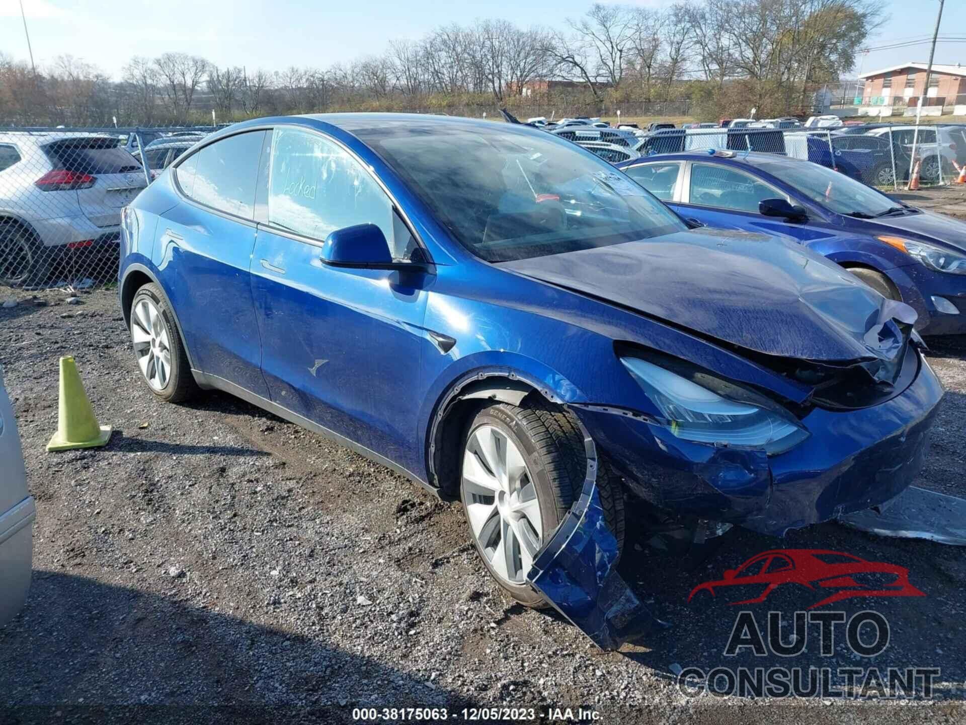 TESLA MODEL Y 2020 - 5YJYGDEE3LF006603