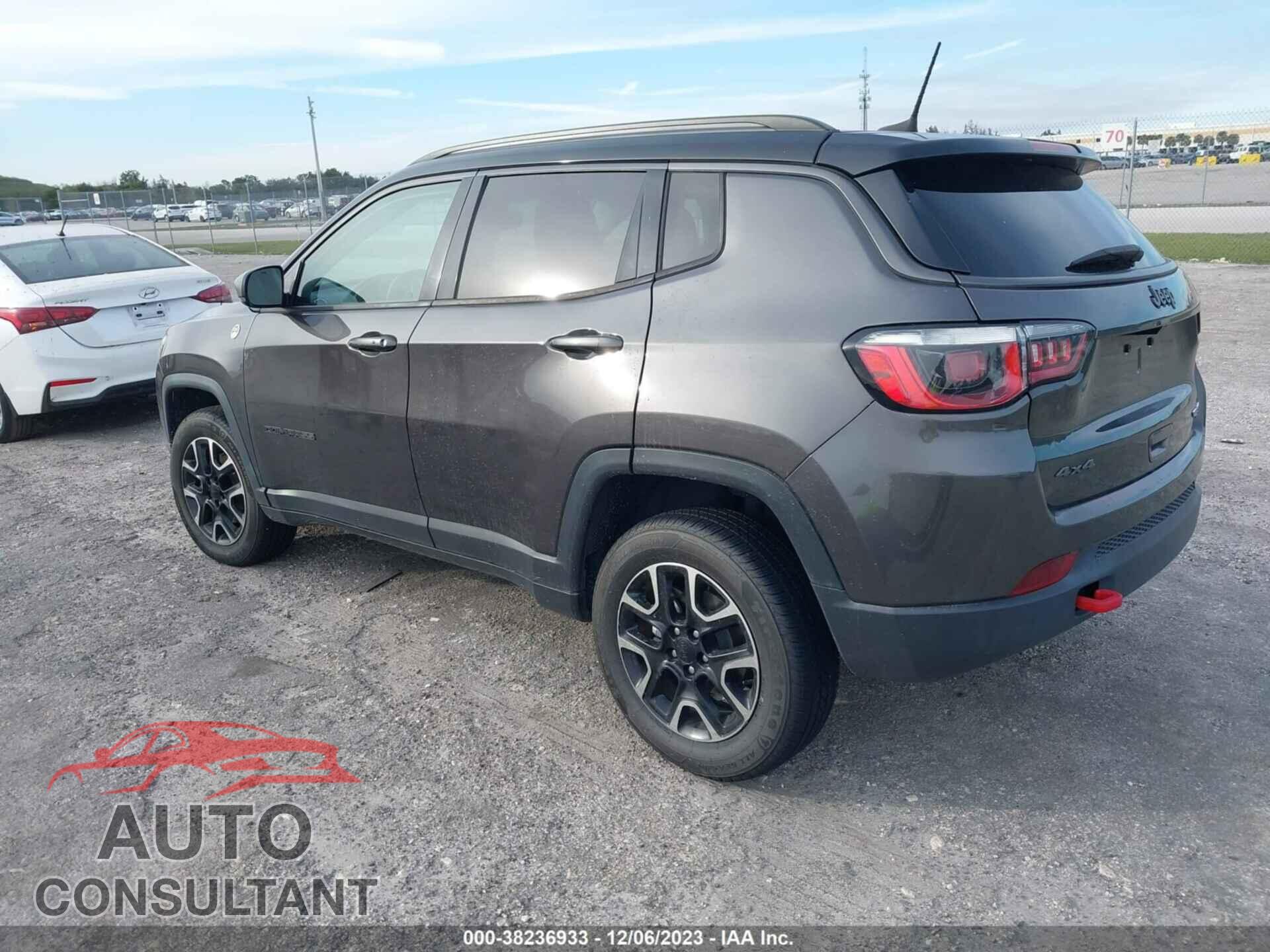 JEEP COMPASS 2020 - 3C4NJDDB9LT200243