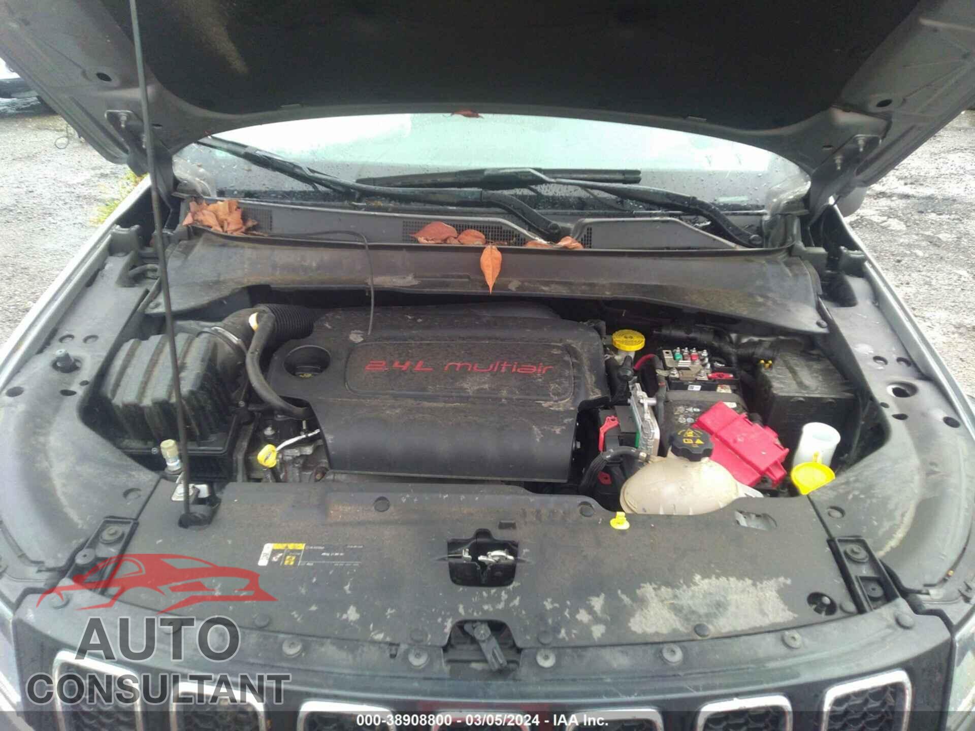 JEEP COMPASS 2020 - 3C4NJDBB0LT161027