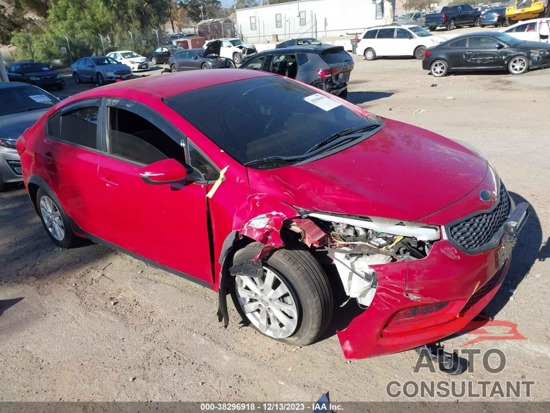 KIA FORTE 2016 - KNAFX4A60G5477876